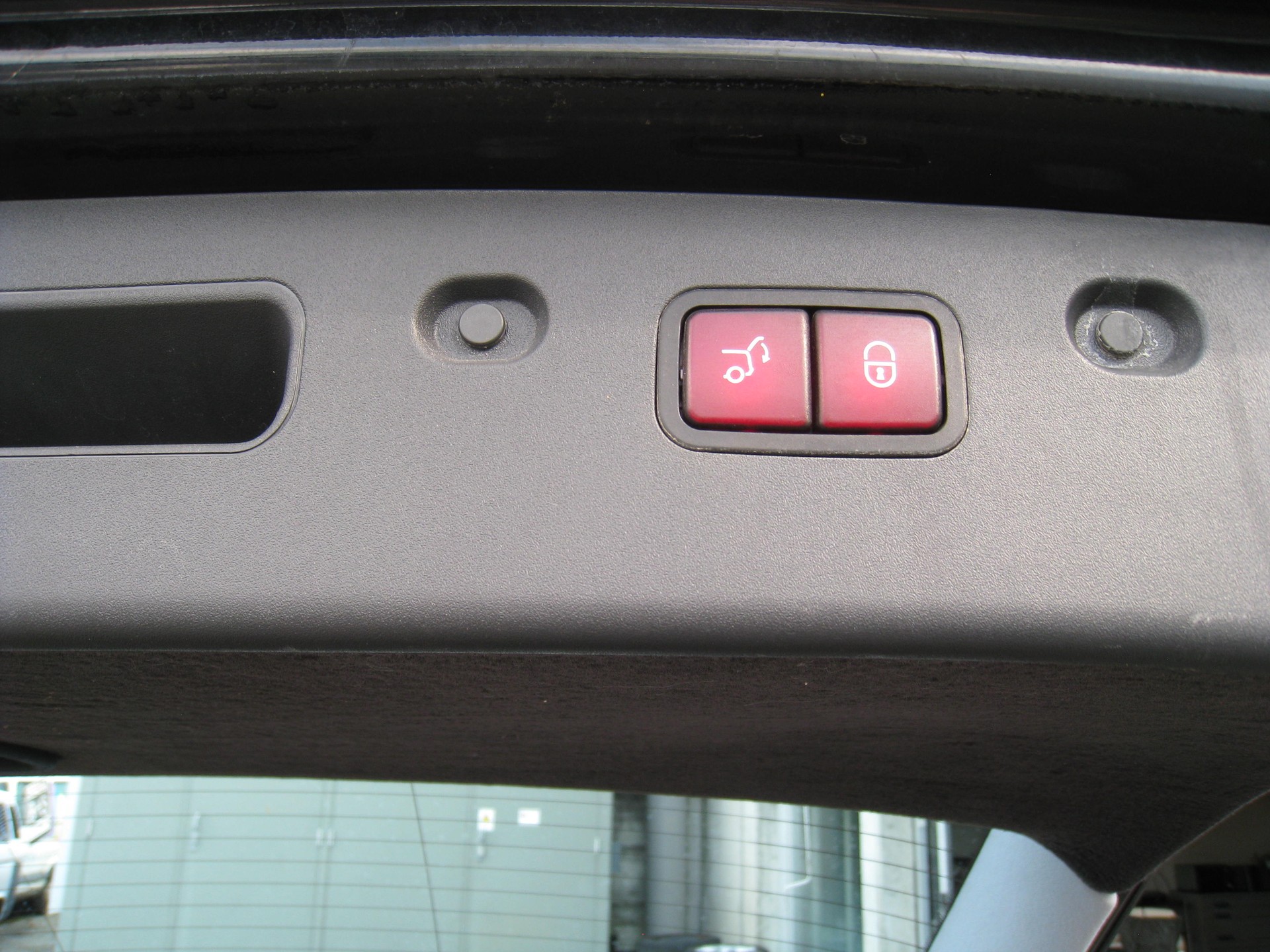 MERCEDES-BENZ E 320 Avantgarde 4Matic Automatic-image-8