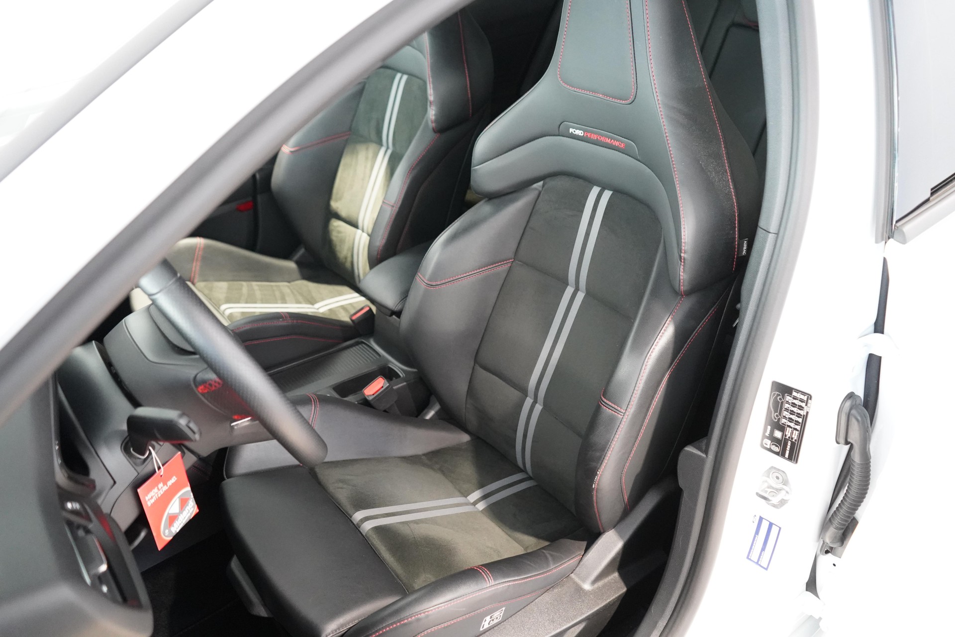 FORD Focus 2.3 EcoB ST X-image-6
