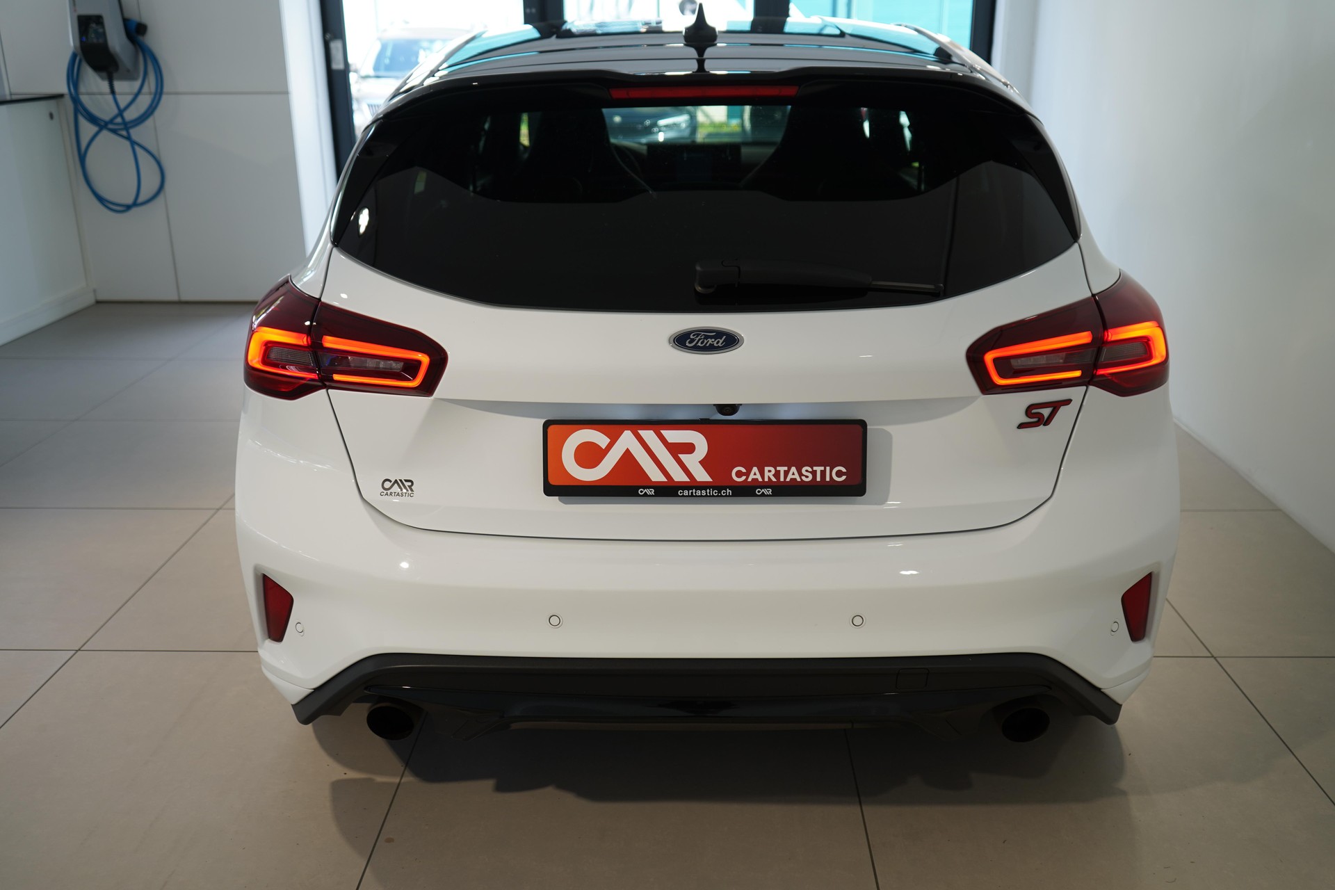 FORD Focus 2.3 EcoB ST X-image-4