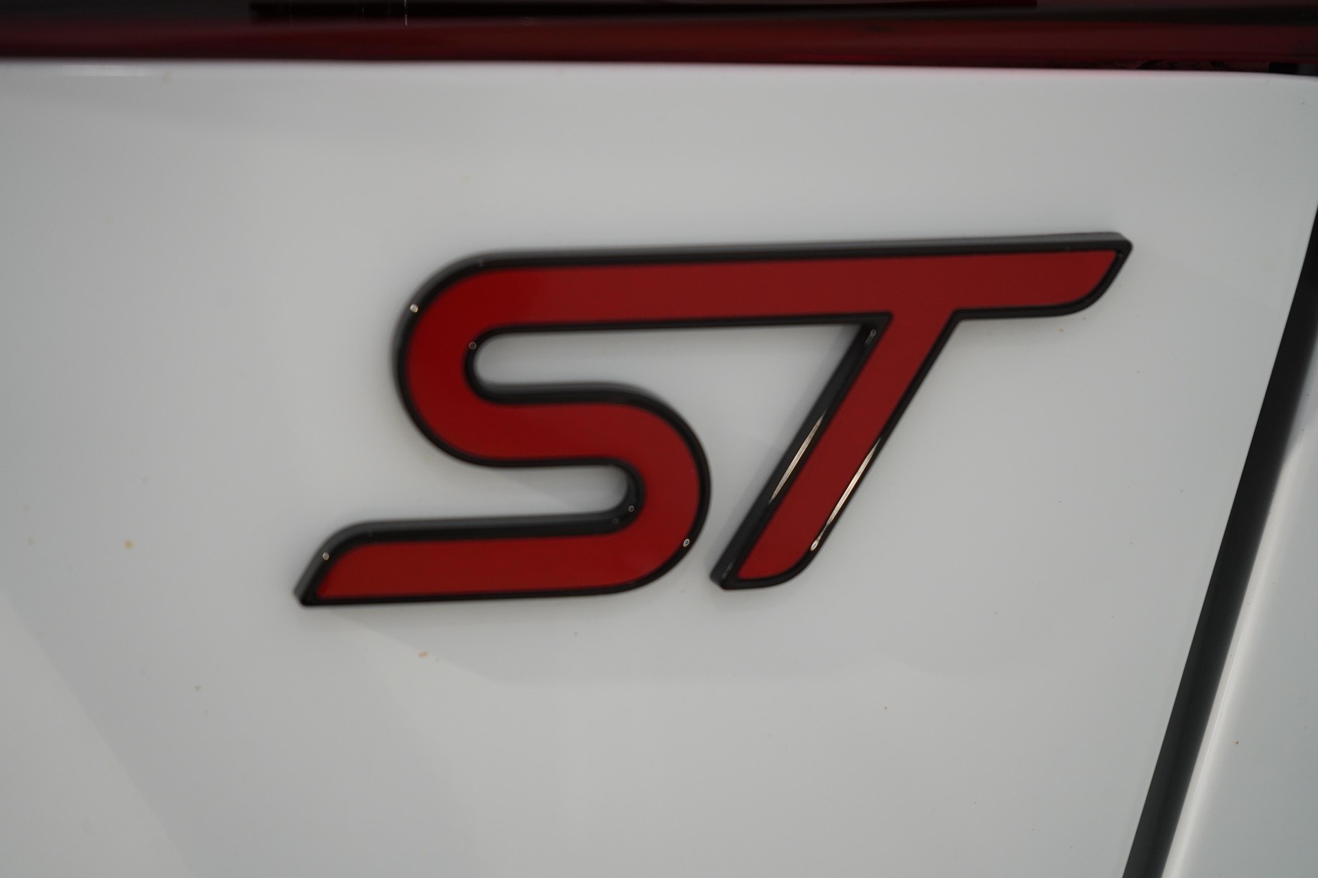 FORD Focus 2.3 EcoB ST X-image-22