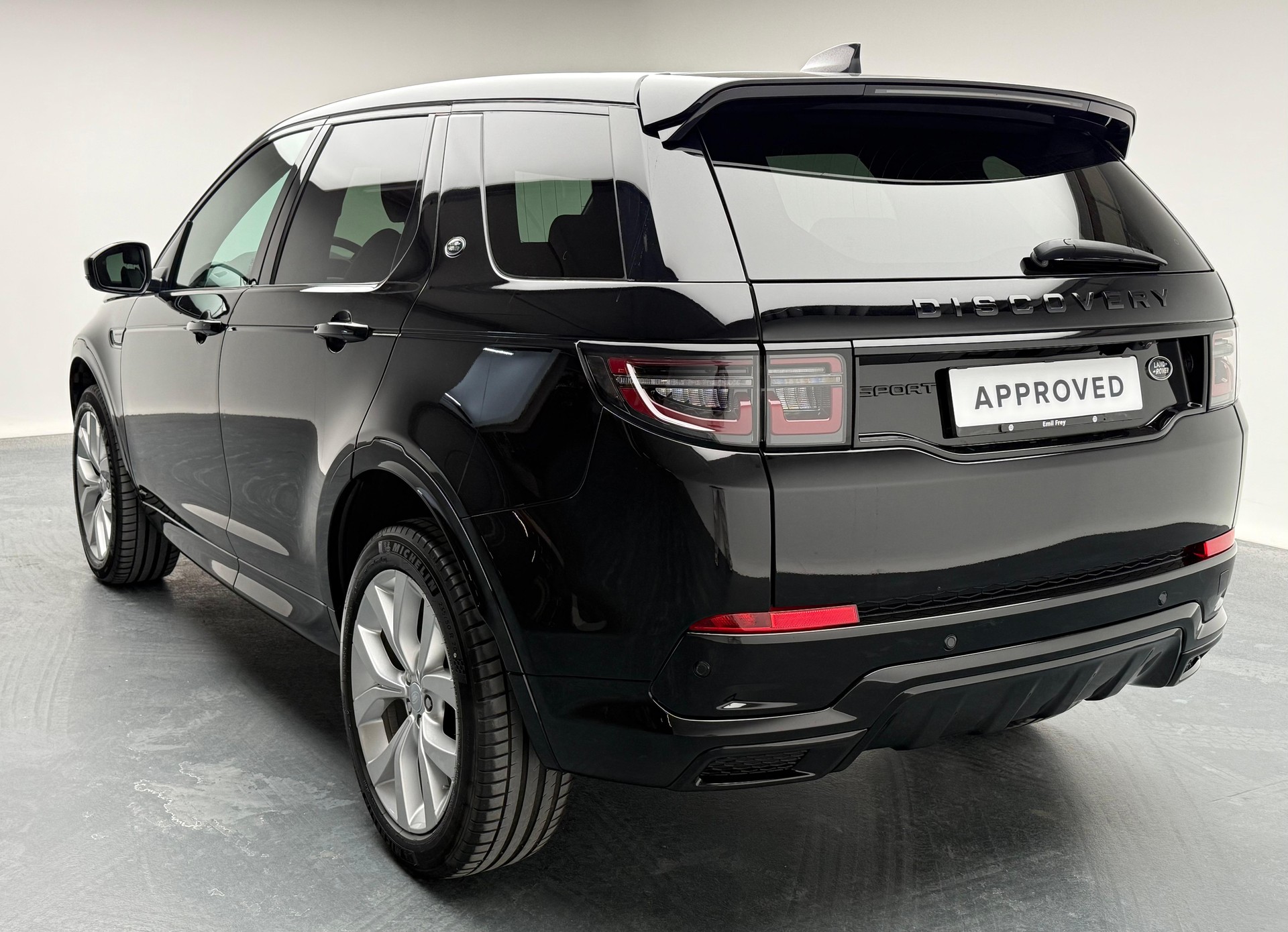 LAND ROVER Discovery Sport 2.0 Si4 R-Dynamic S-image-12