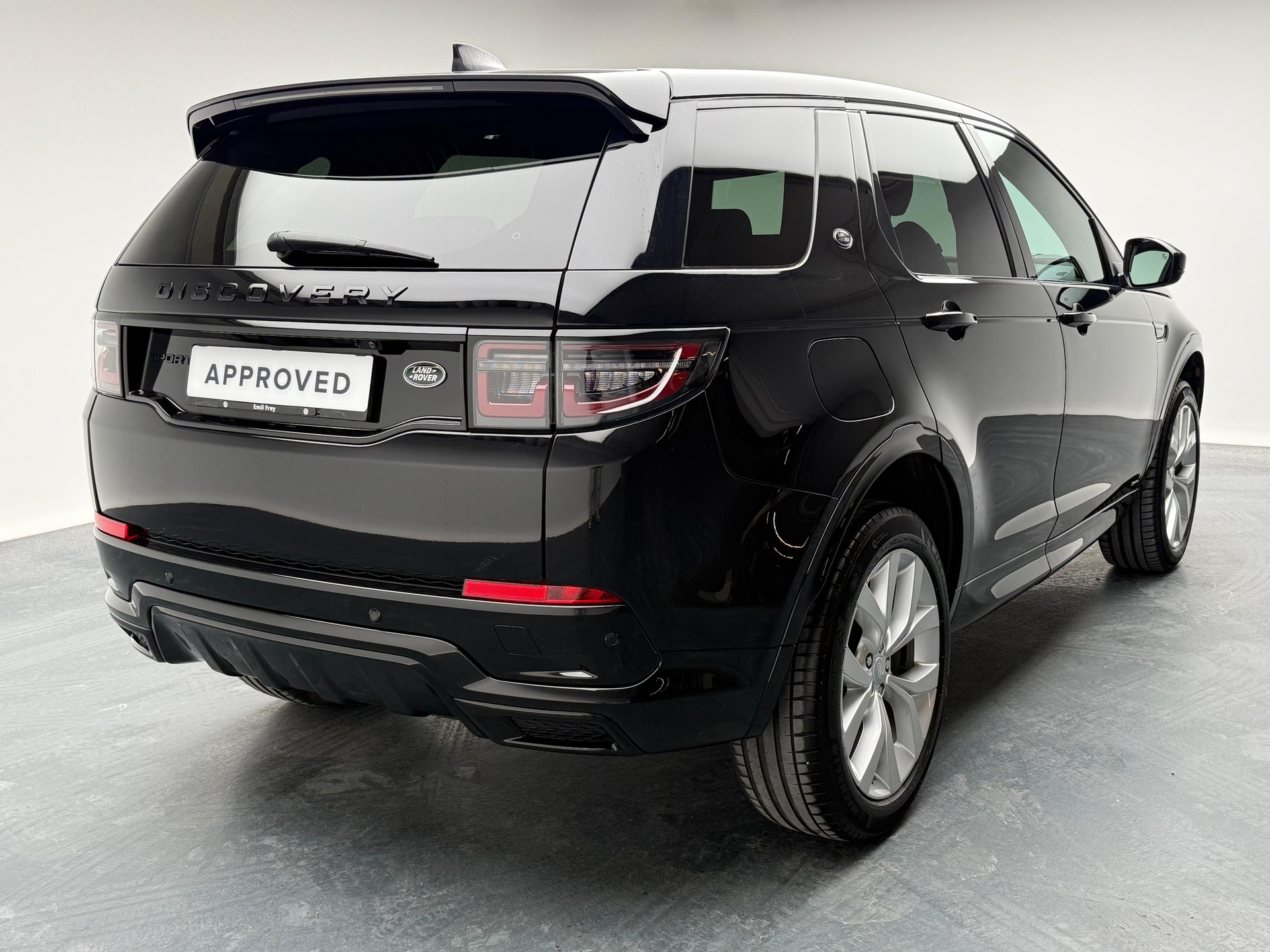 LAND ROVER Discovery Sport 2.0 Si4 R-Dynamic S-image-10