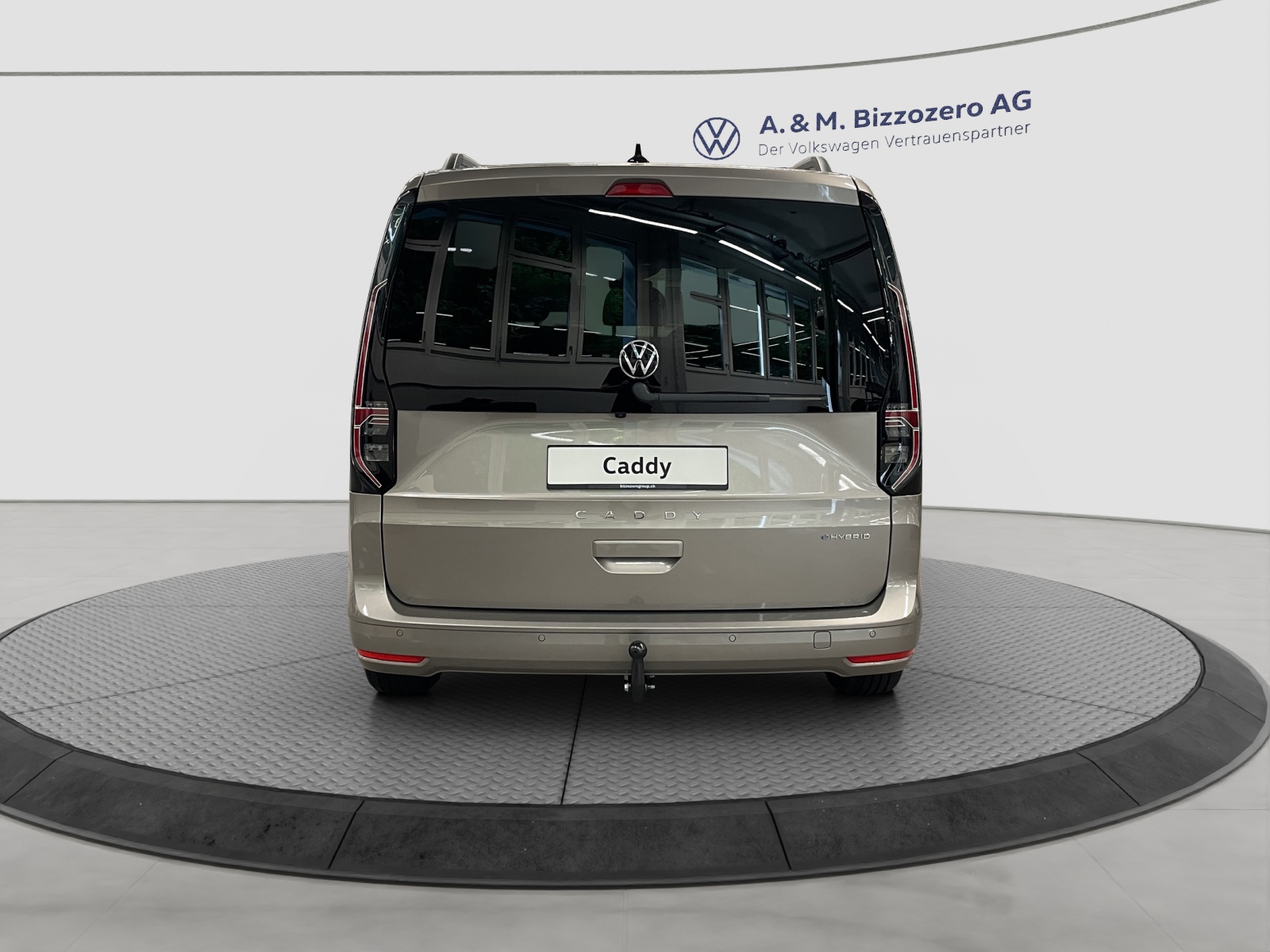 VW Caddy 1.5 TSI Plug in Hybrid Liberty DSG-showroom-element-3