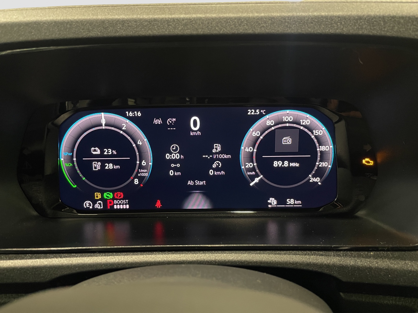 VW Caddy 1.5 TSI Plug in Hybrid Liberty DSG-image-11
