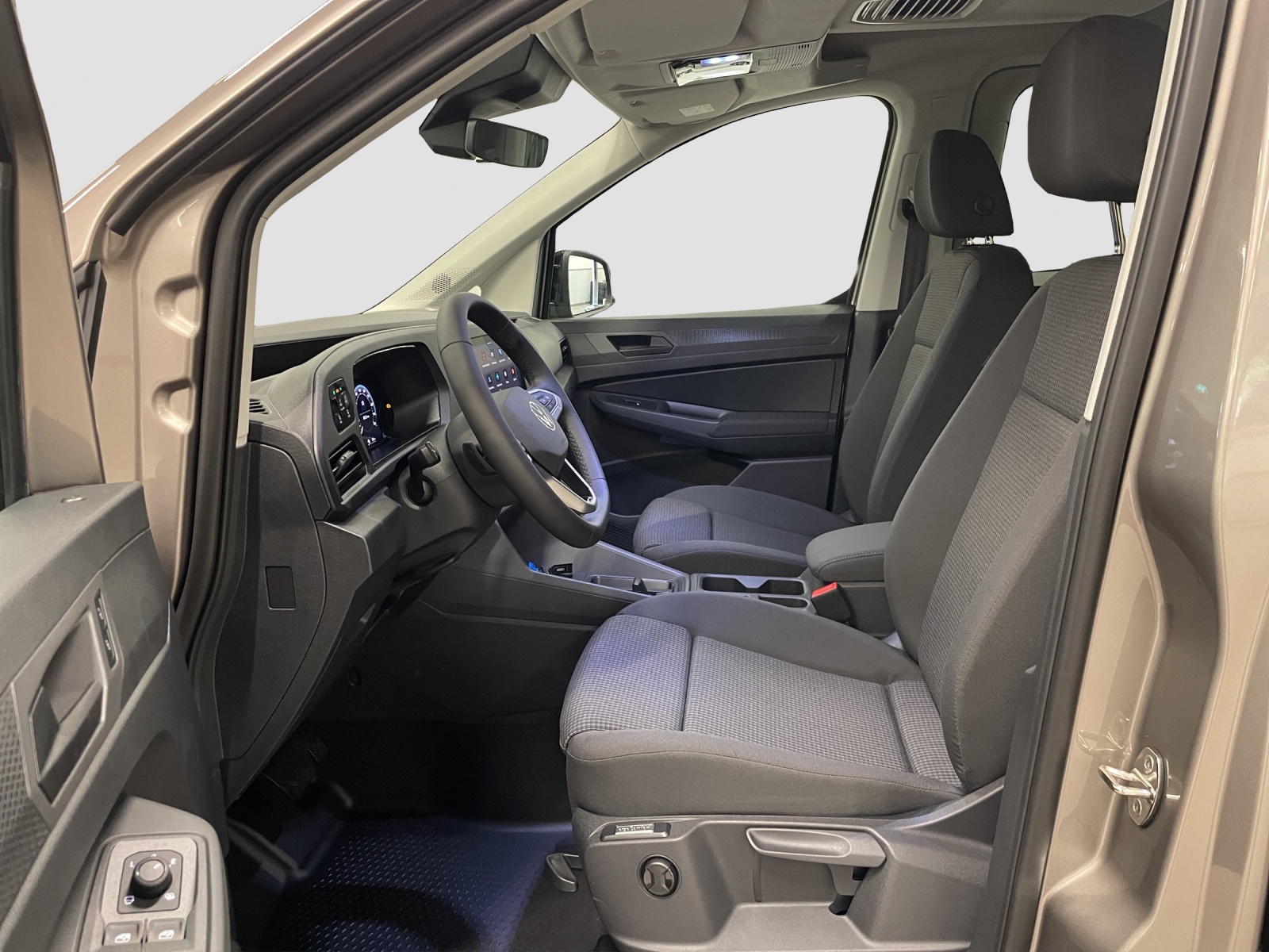 VW Caddy 1.5 TSI Plug in Hybrid Liberty DSG-image-8