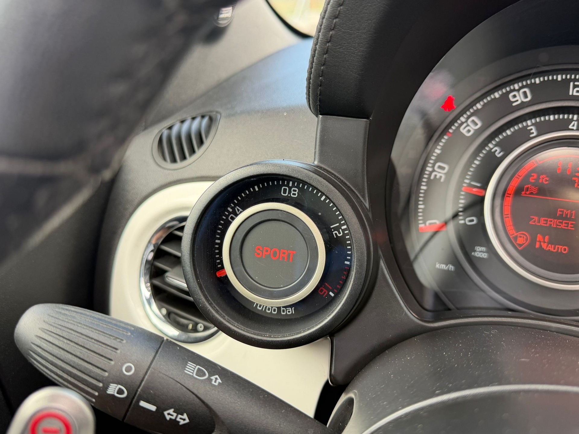 FIAT 500C 1.4 16V Turbo Abarth Dualogic-image-12