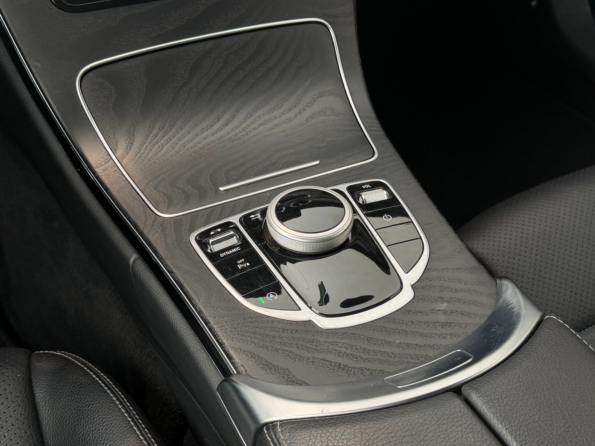 MERCEDES-BENZ C 200 Coupé AMG Line 9G-Tronic **Frisch ab MFK & Service**-image-14