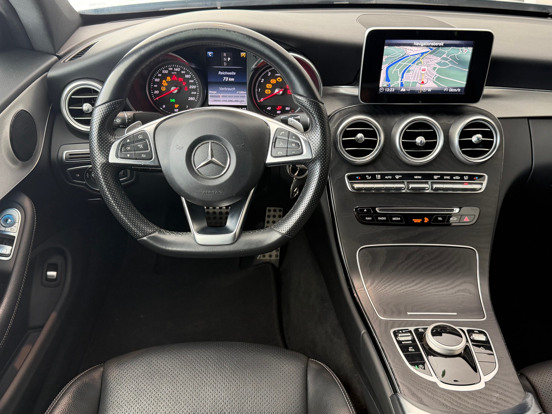 MERCEDES-BENZ C 200 Coupé AMG Line 9G-Tronic **Frisch ab MFK & Service**-image-13