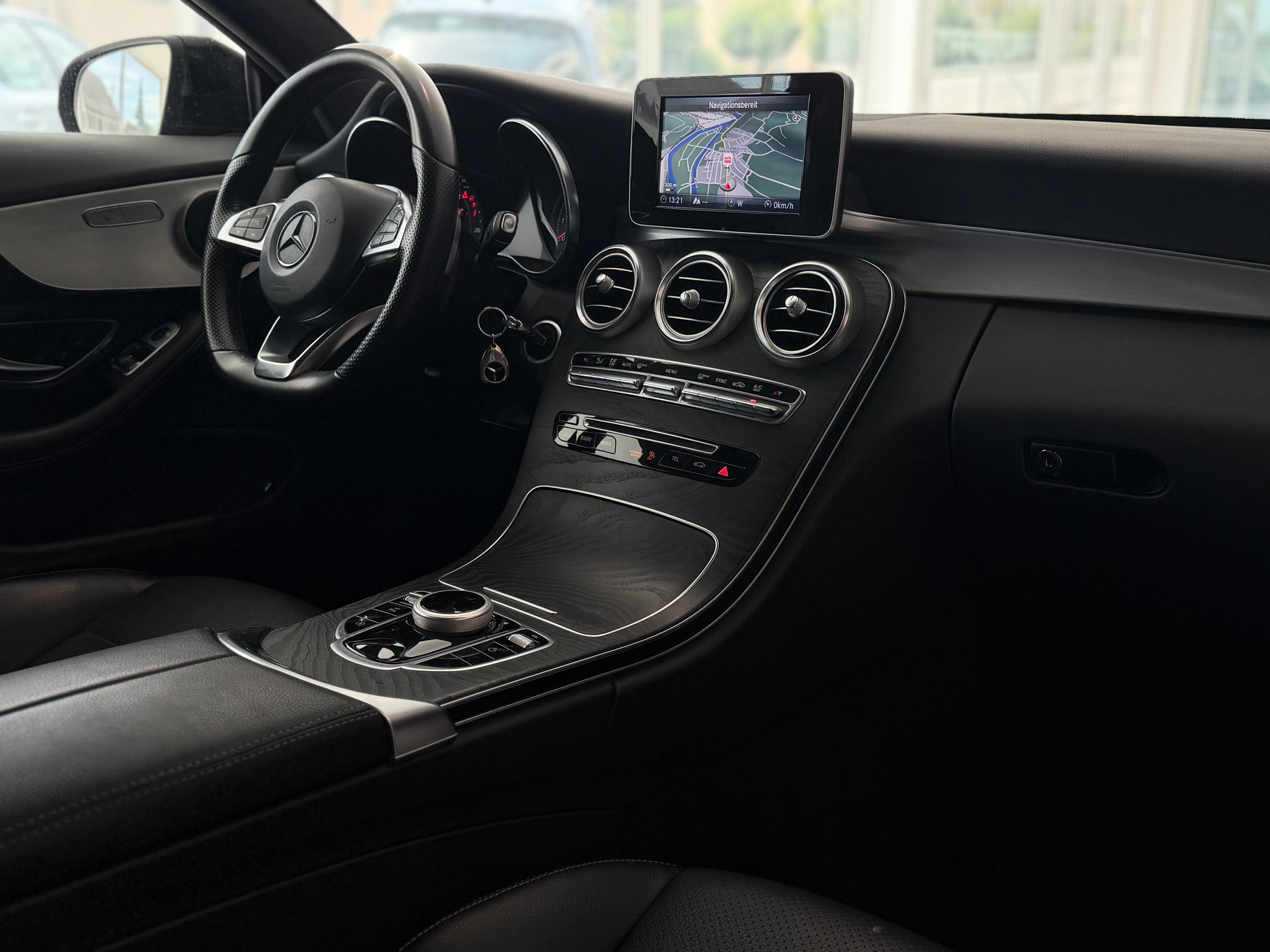 MERCEDES-BENZ C 200 Coupé AMG Line 9G-Tronic **Frisch ab MFK & Service**-image-23