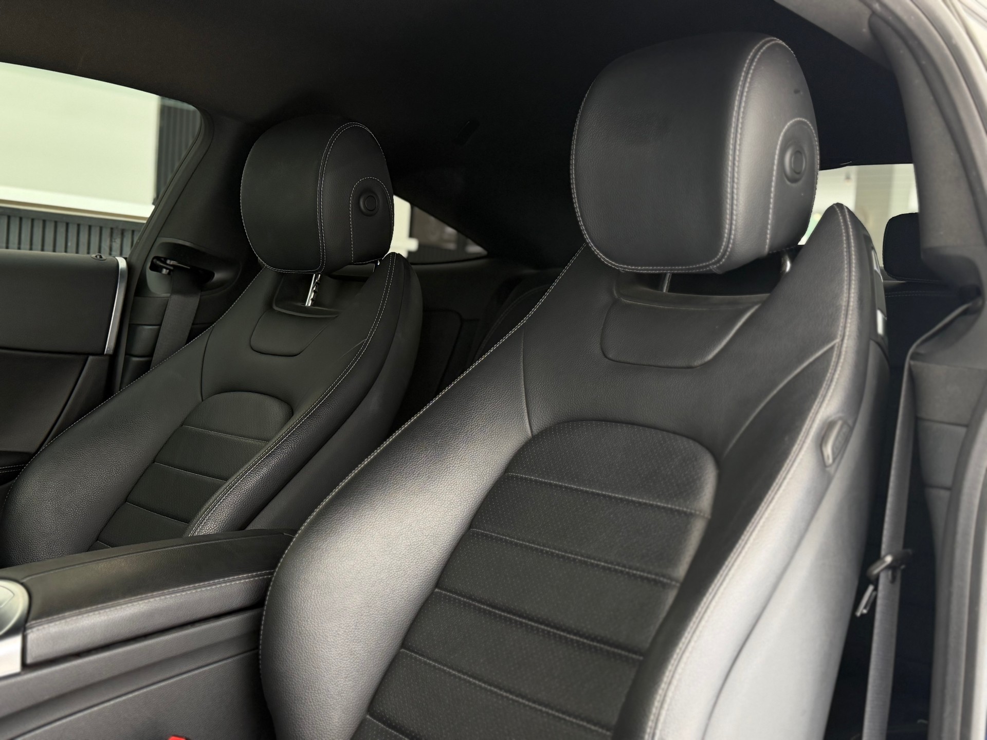 MERCEDES-BENZ C 200 Coupé AMG Line 9G-Tronic **Frisch ab MFK & Service**-image-31