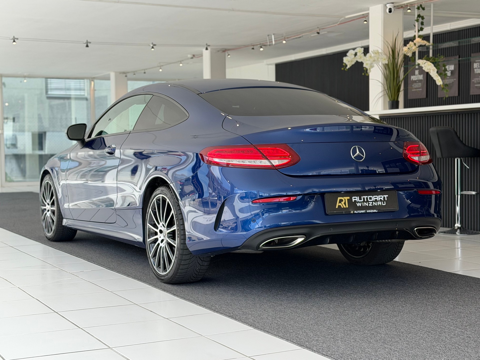 MERCEDES-BENZ C 200 Coupé AMG Line 9G-Tronic **Frisch ab MFK & Service**-image-7