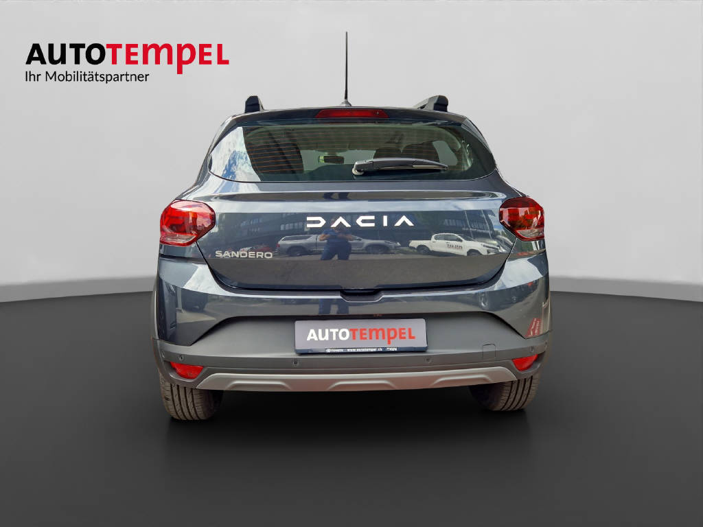 DACIA Sandero 1.0 TCe Stepway Expres-image-7