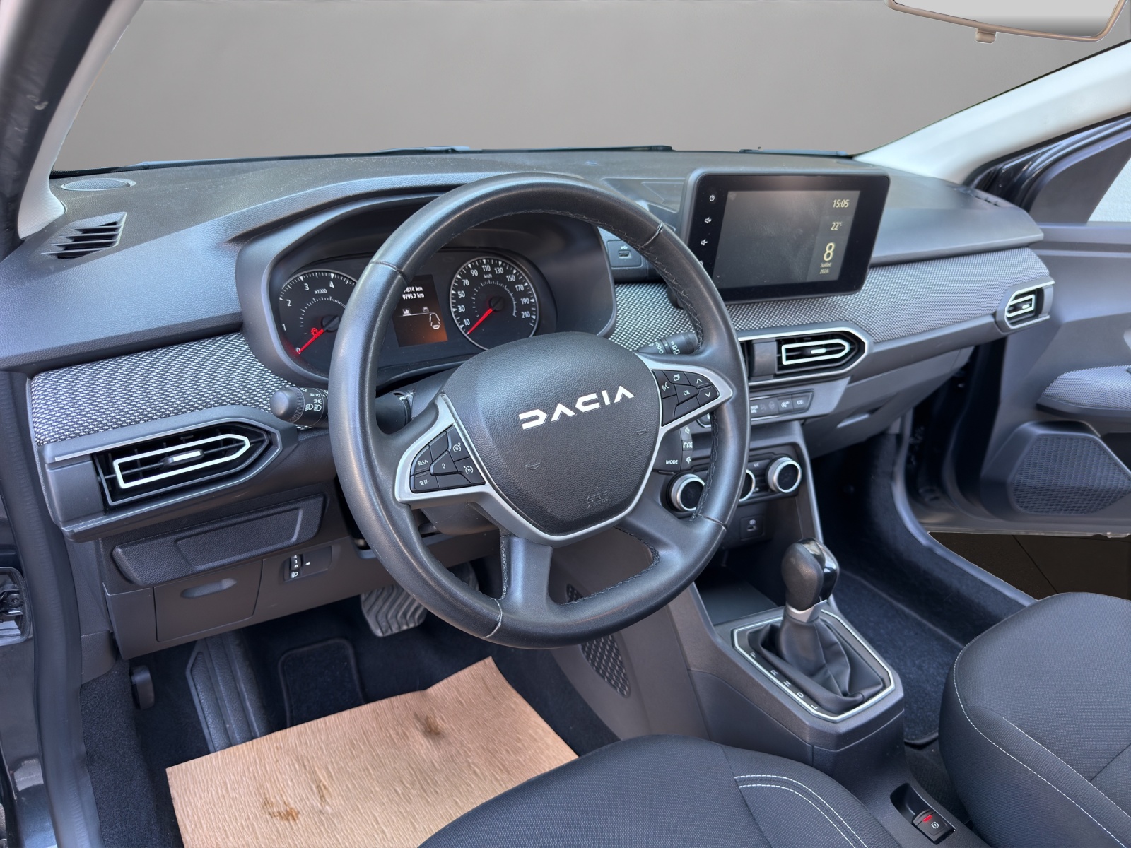 DACIA Sandero TCe 90 Expression CVT-image-9