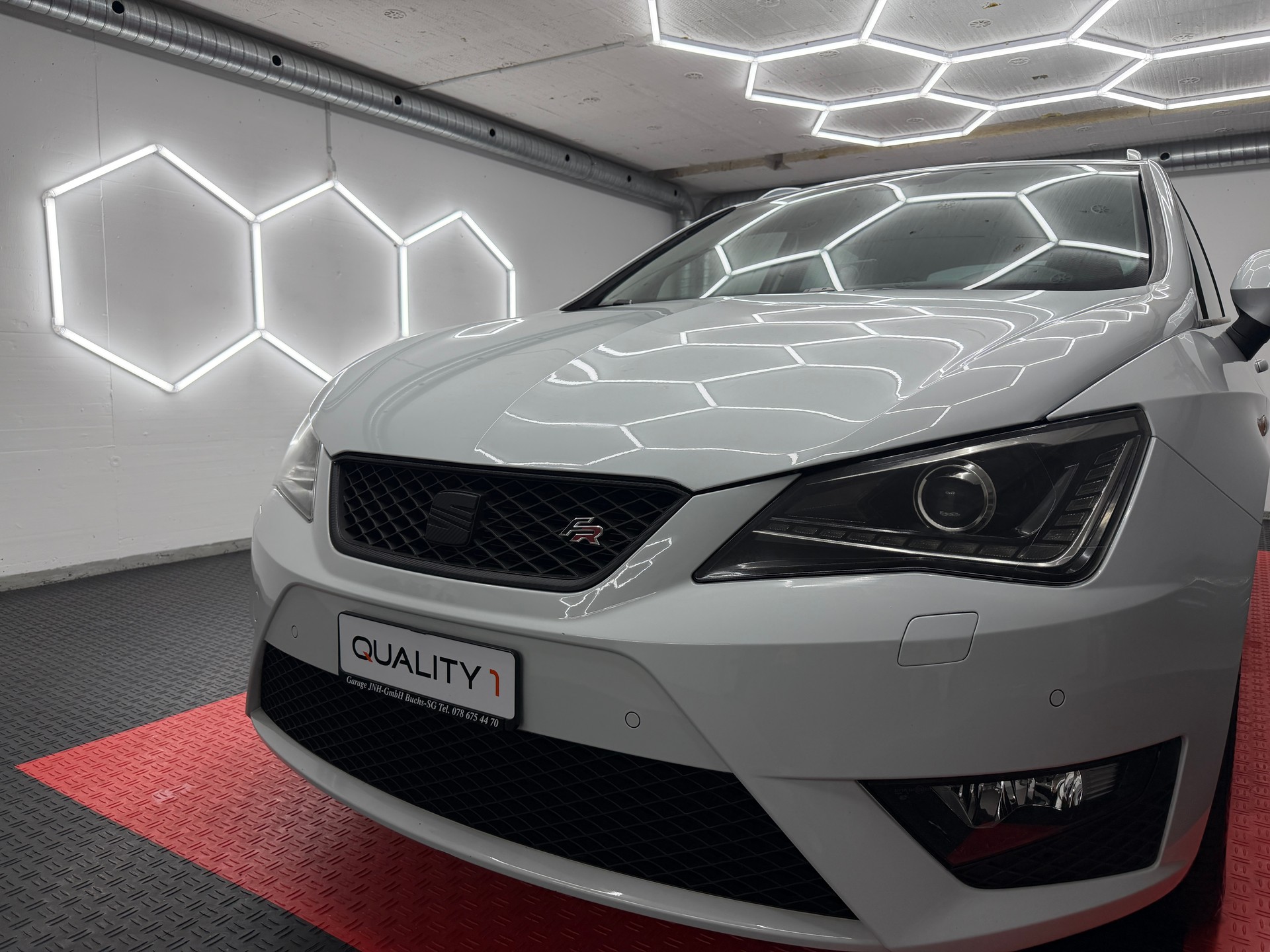 SEAT Ibiza ST 1.2 TSI FR Viva DSG-image-6