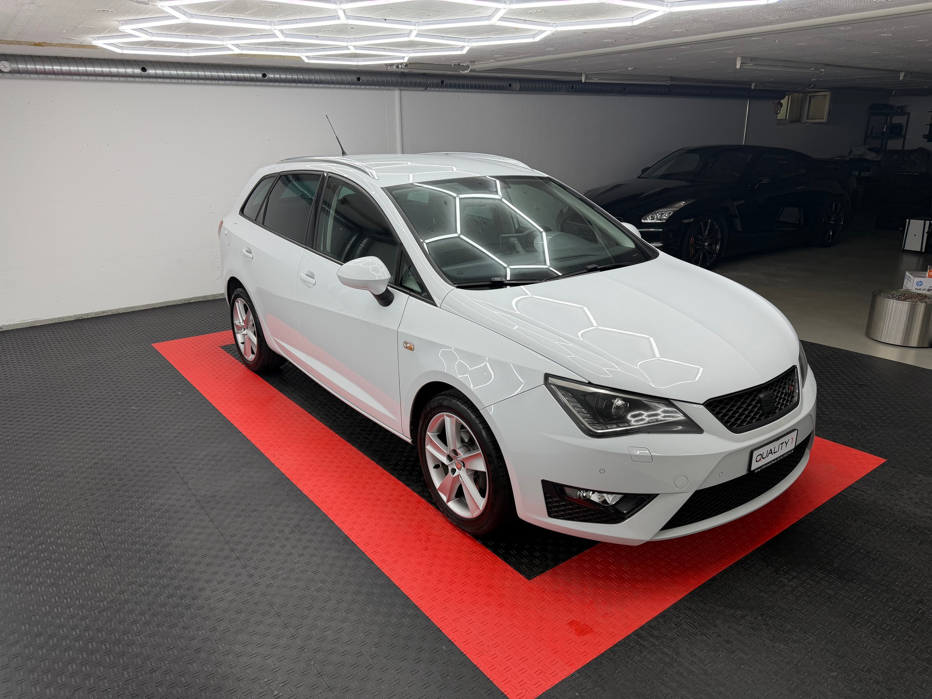 SEAT Ibiza ST 1.2 TSI FR Viva DSG-image-2