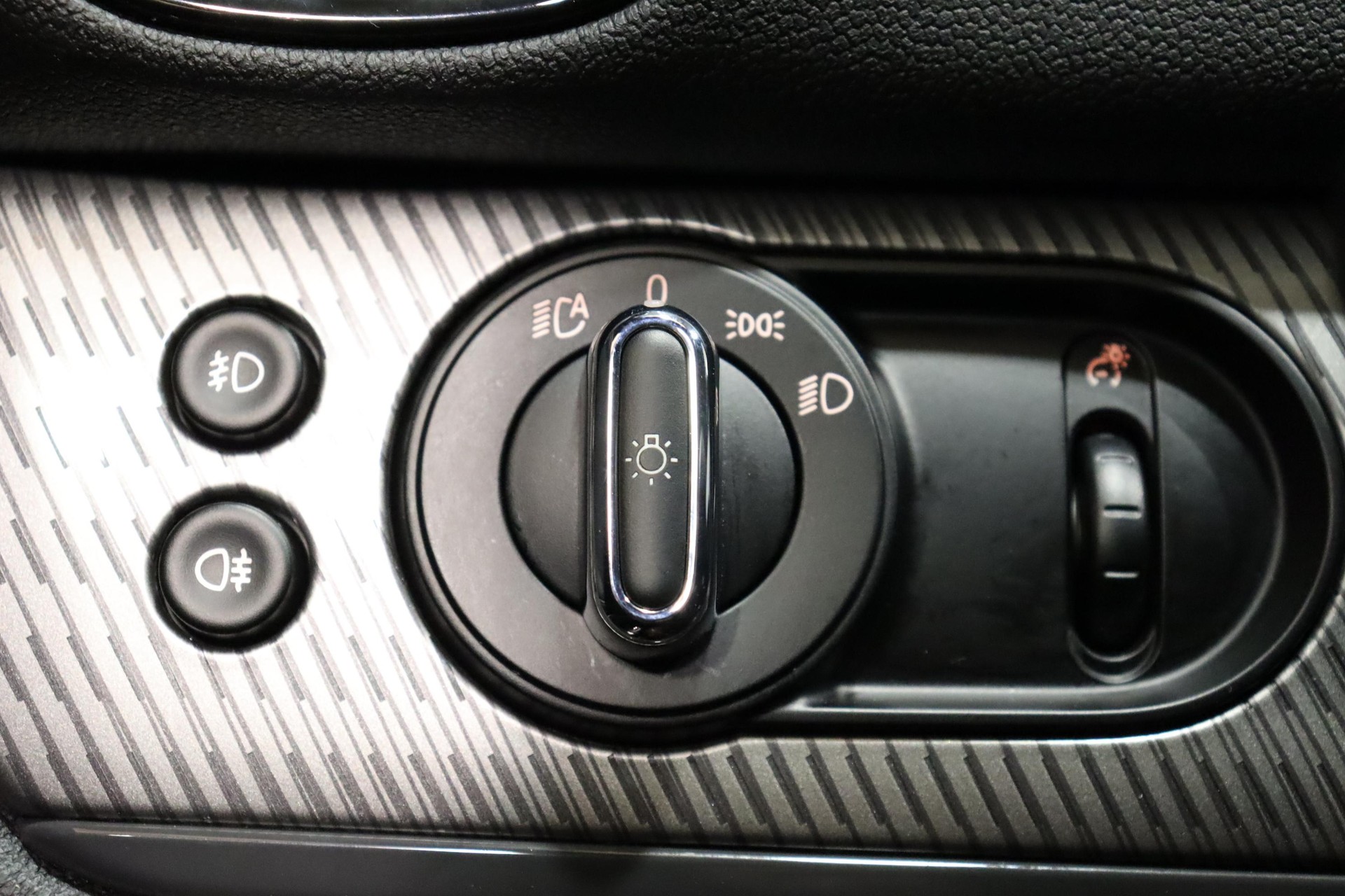 MINI Countryman F60 1.5i Cooper S E ALL4-image-20