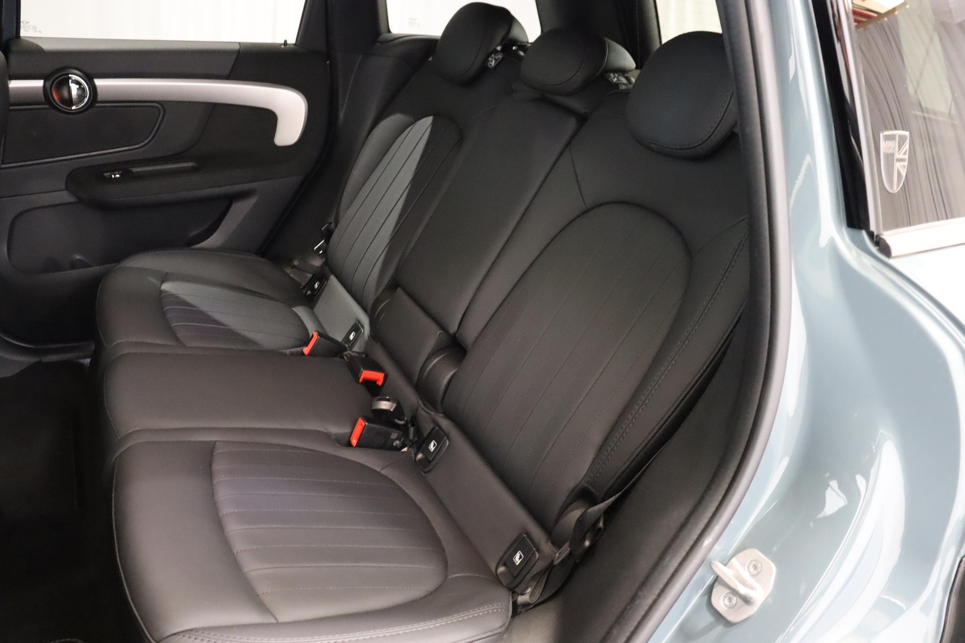 MINI Countryman F60 1.5i Cooper S E ALL4-image-10