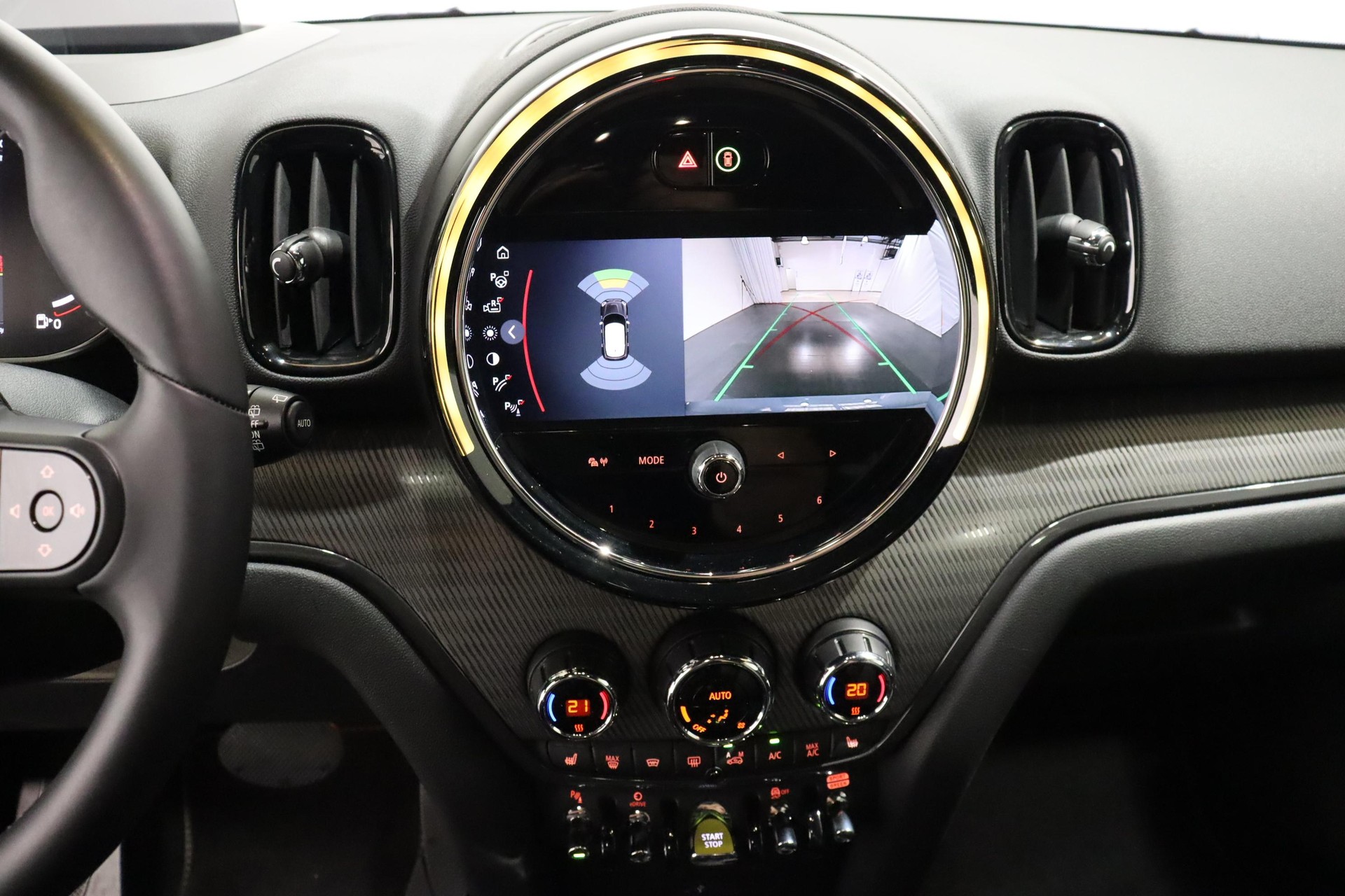 MINI Countryman F60 1.5i Cooper S E ALL4-image-13