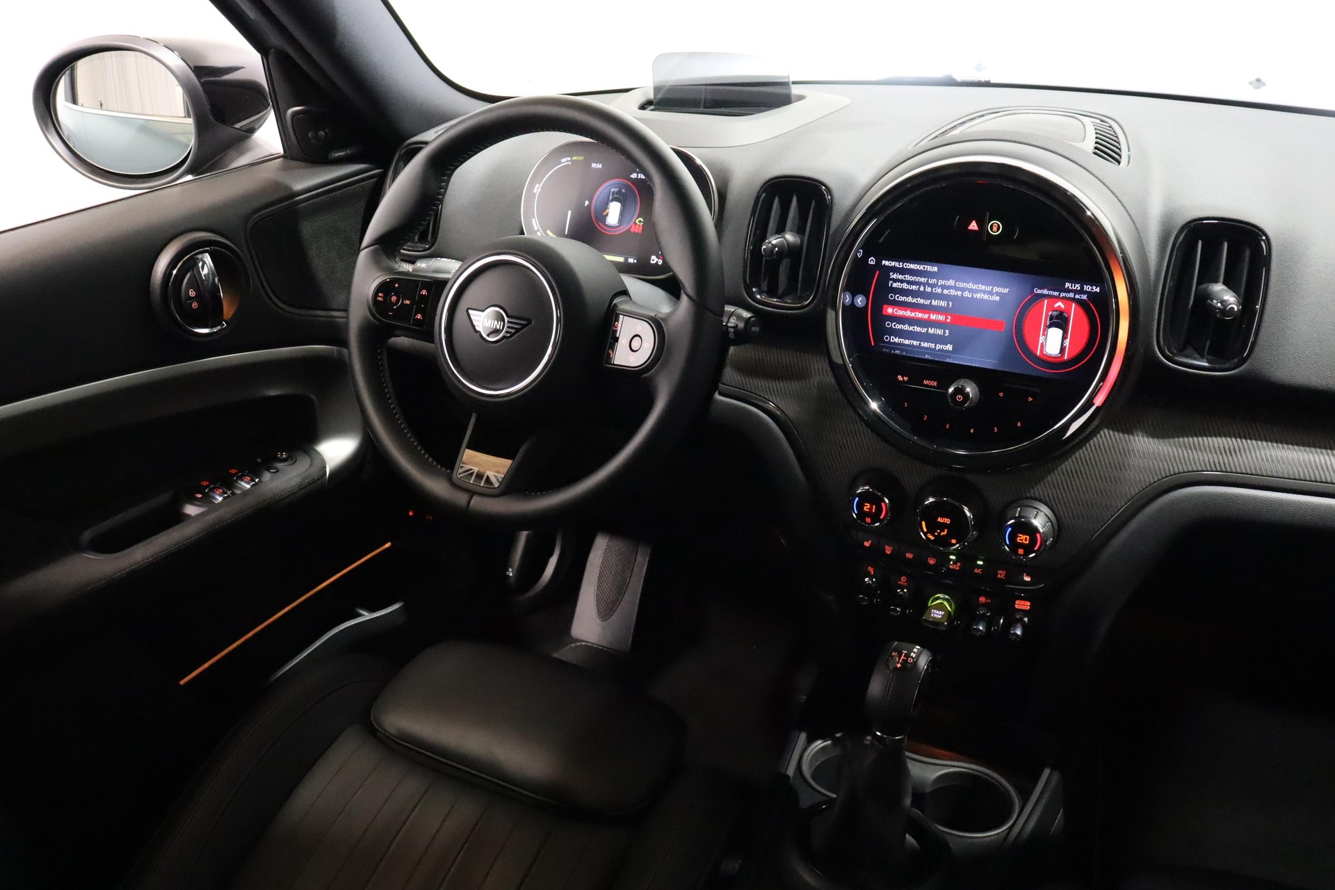 MINI Countryman F60 1.5i Cooper S E ALL4-image-7