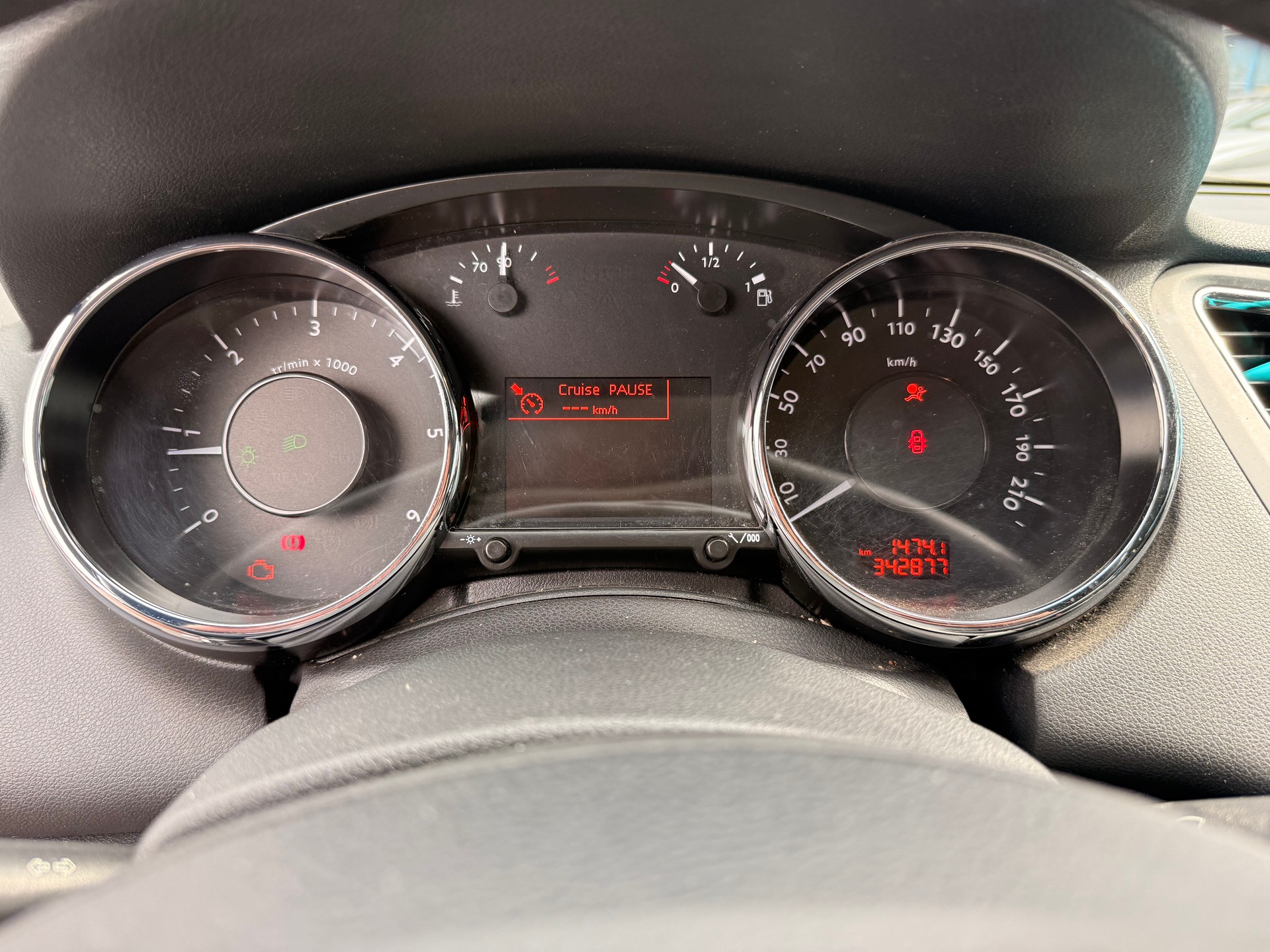PEUGEOT 5008 2.0 HDI Business-image-7