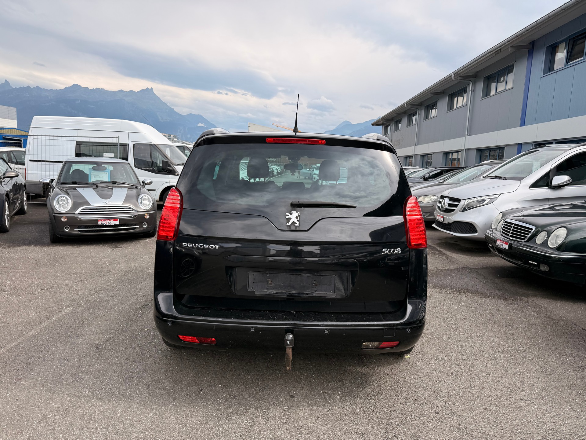 PEUGEOT 5008 2.0 HDI Business-image-4