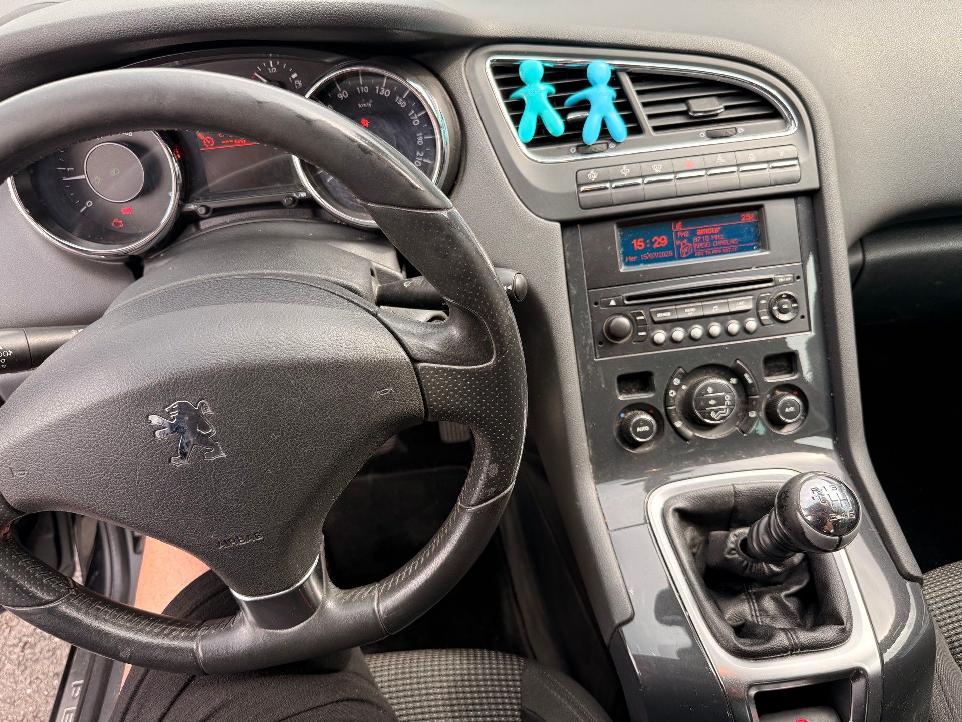 PEUGEOT 5008 2.0 HDI Business-image-8