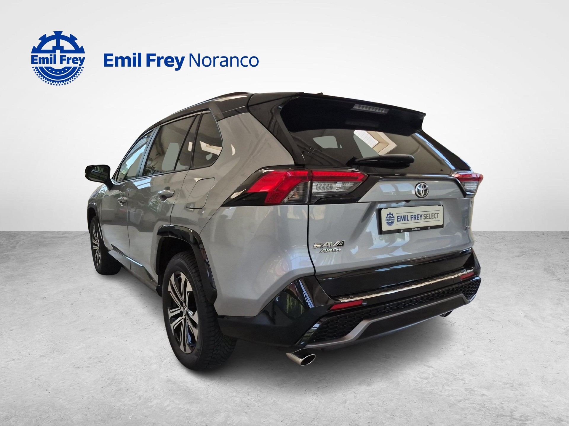 TOYOTA RAV4 2.5 HEV GR Sport - Ruote invernali & Servizi inclusi-showroom-element-2