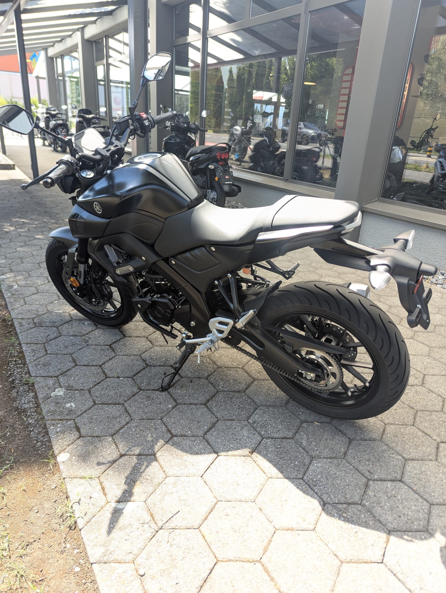 YAMAHA MT-125 ABS-image-3