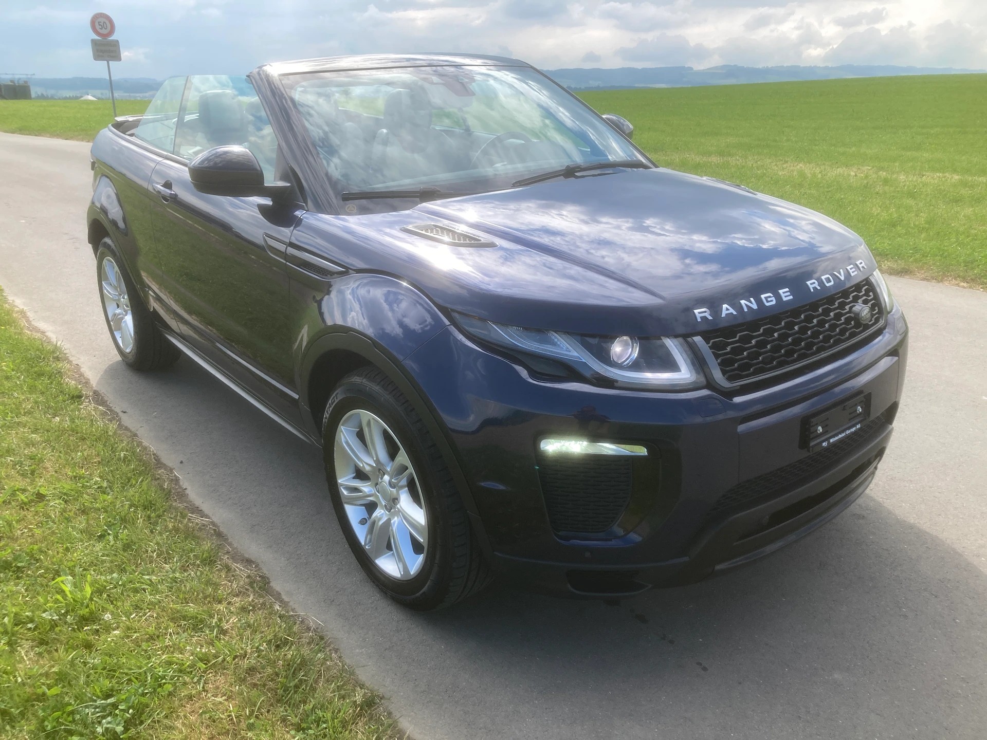 LAND ROVER Range Rover Evoque Convert. 2.0Si4 HSE Dynamic AT9-image-1