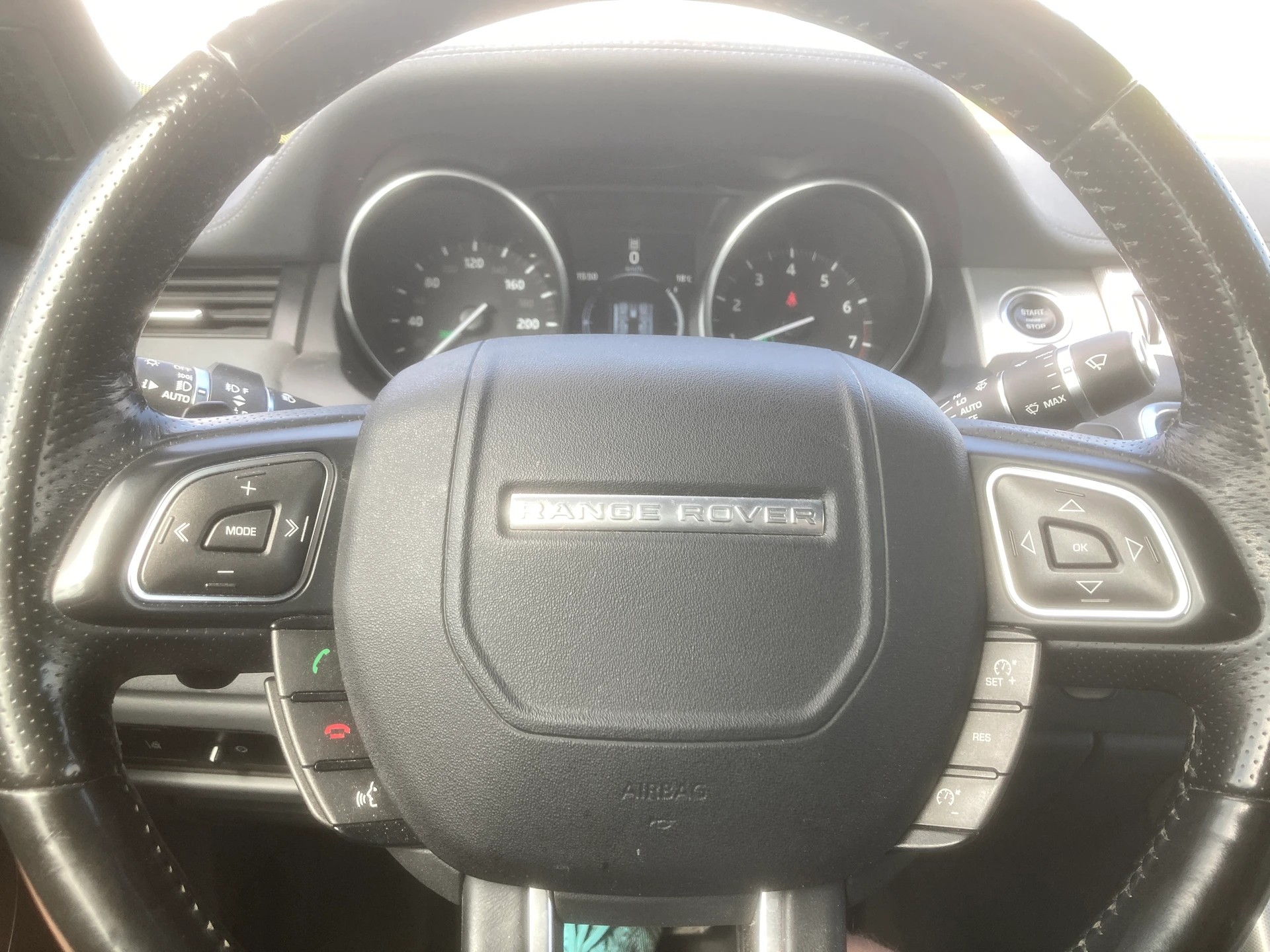 LAND ROVER Range Rover Evoque Convert. 2.0Si4 HSE Dynamic AT9-image-9