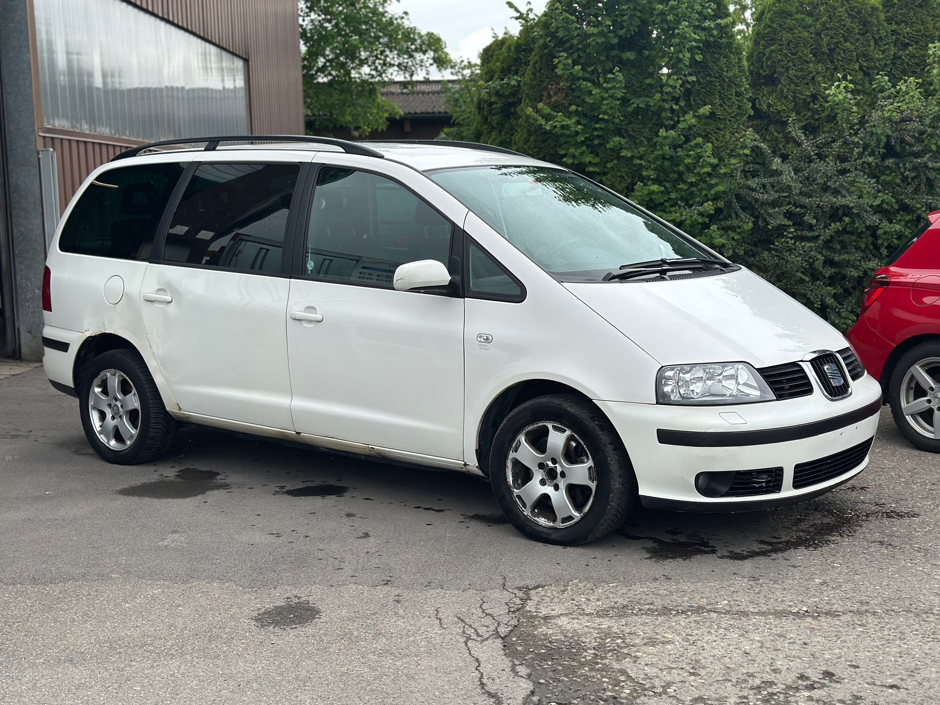 SEAT Alhambra 2.8 VR6 Sport 4x4-image-1