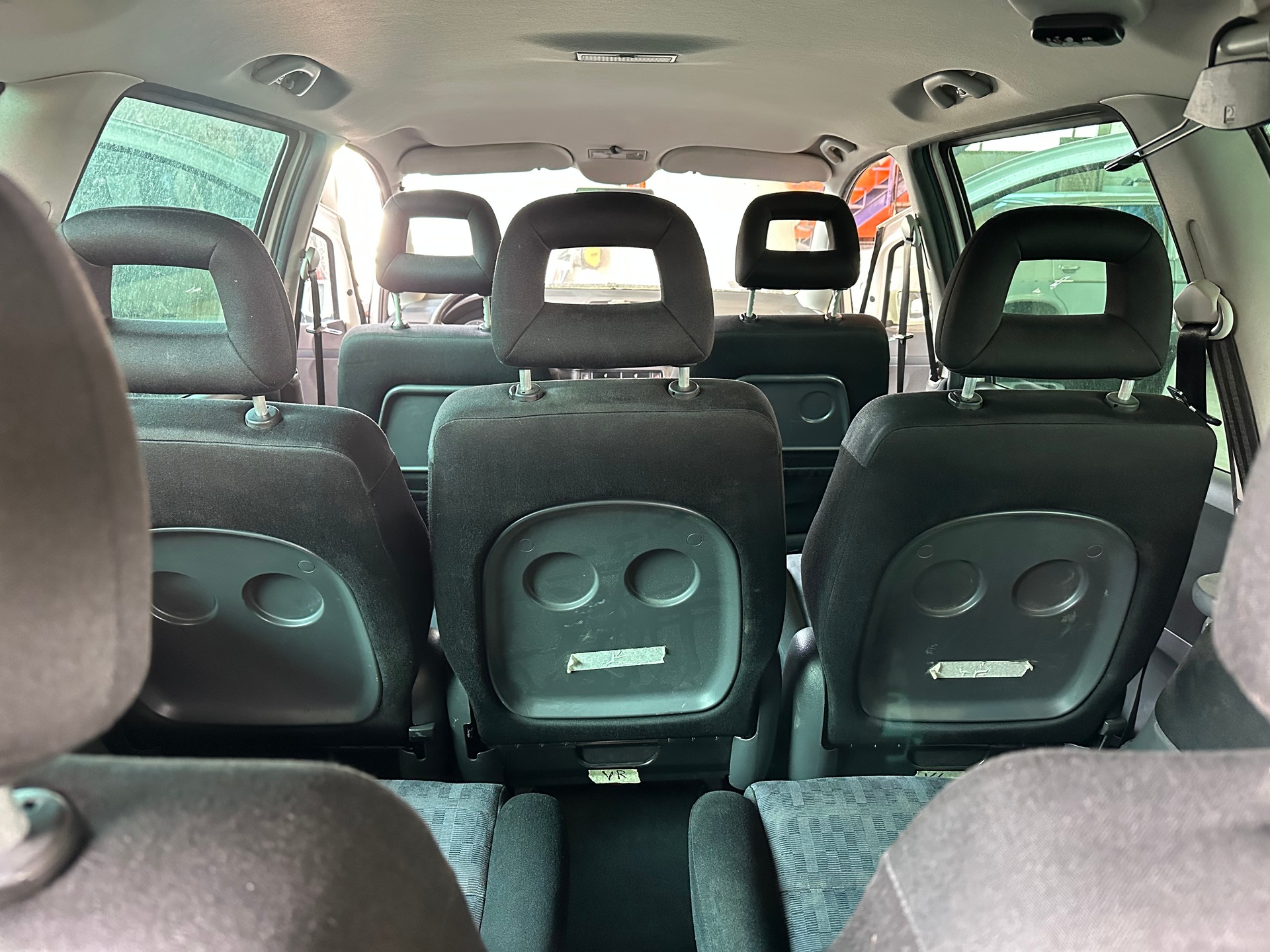 SEAT Alhambra 2.8 VR6 Sport 4x4-image-12
