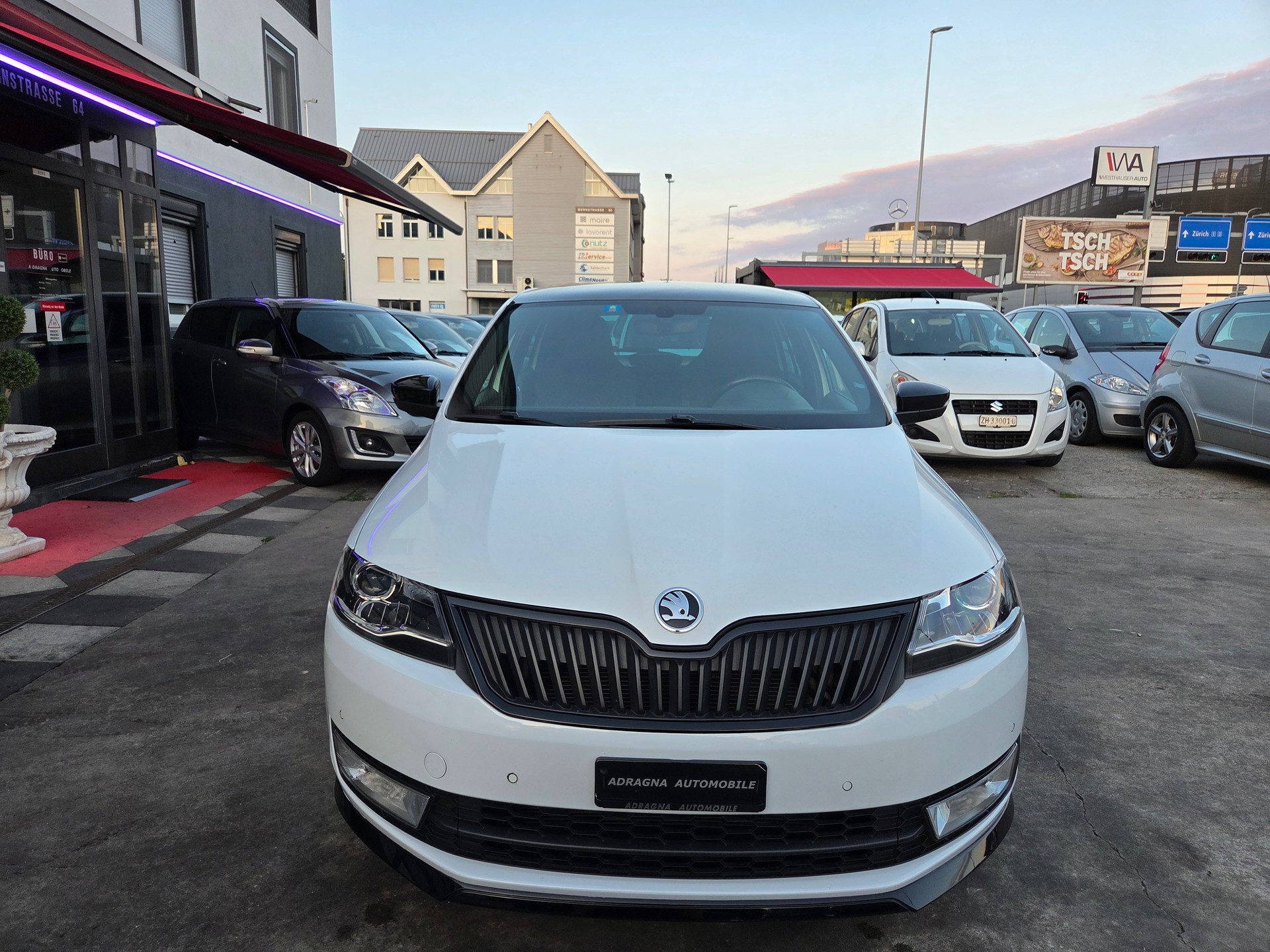 SKODA Rapid Spaceback 1.0 TSI Monte Carlo DSG-image-9