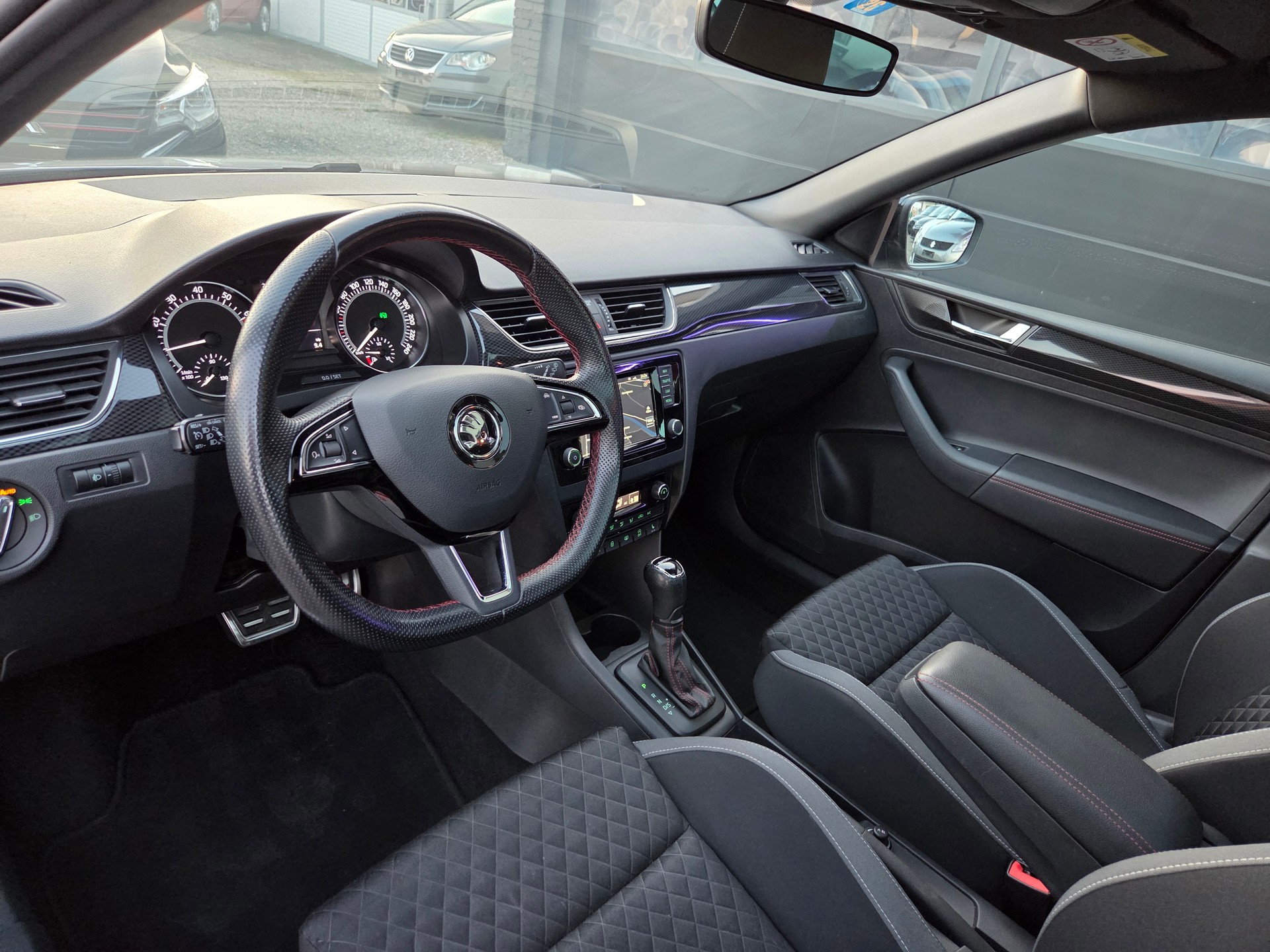 SKODA Rapid Spaceback 1.0 TSI Monte Carlo DSG-image-12