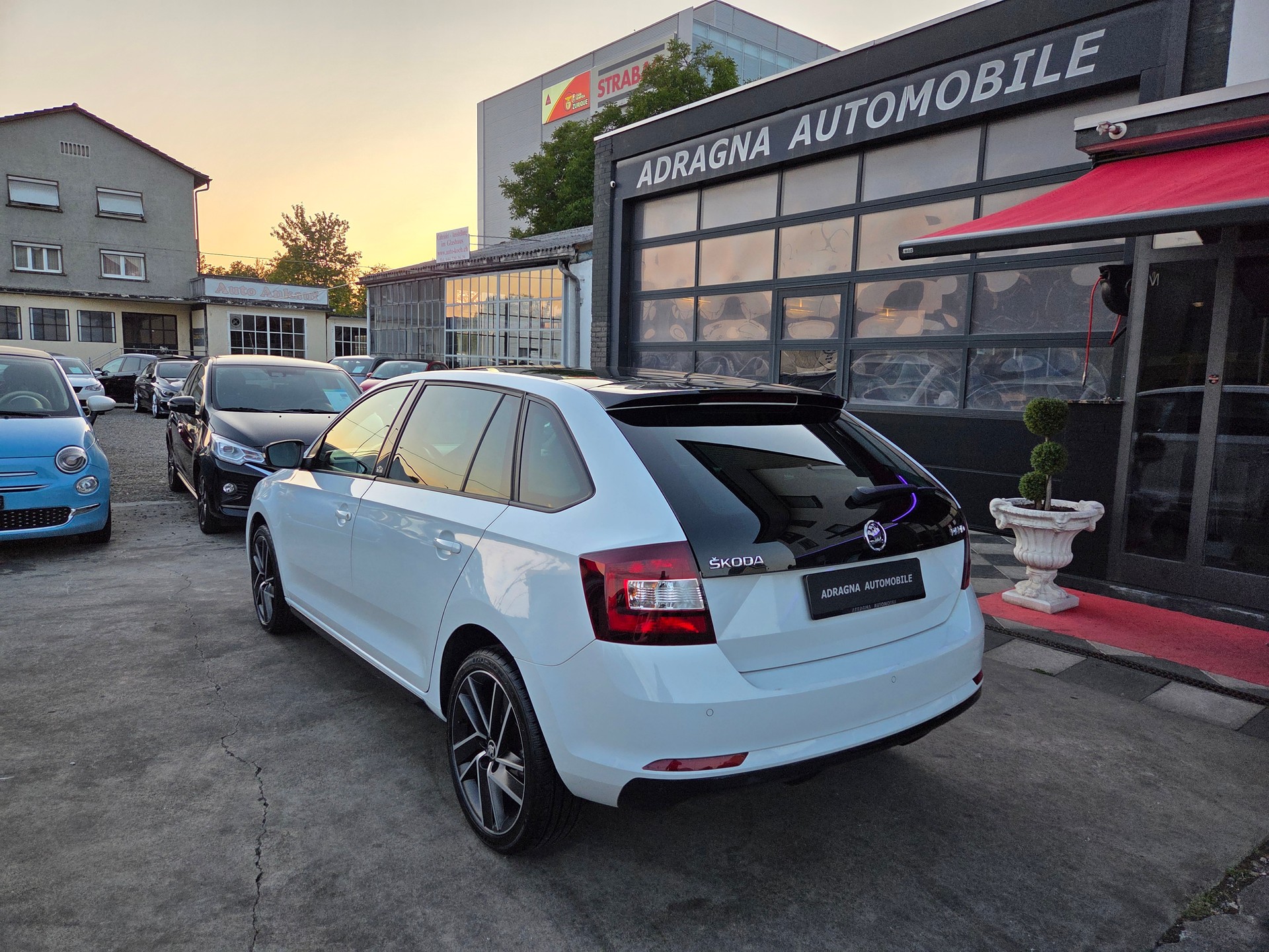 SKODA Rapid Spaceback 1.0 TSI Monte Carlo DSG-image-4