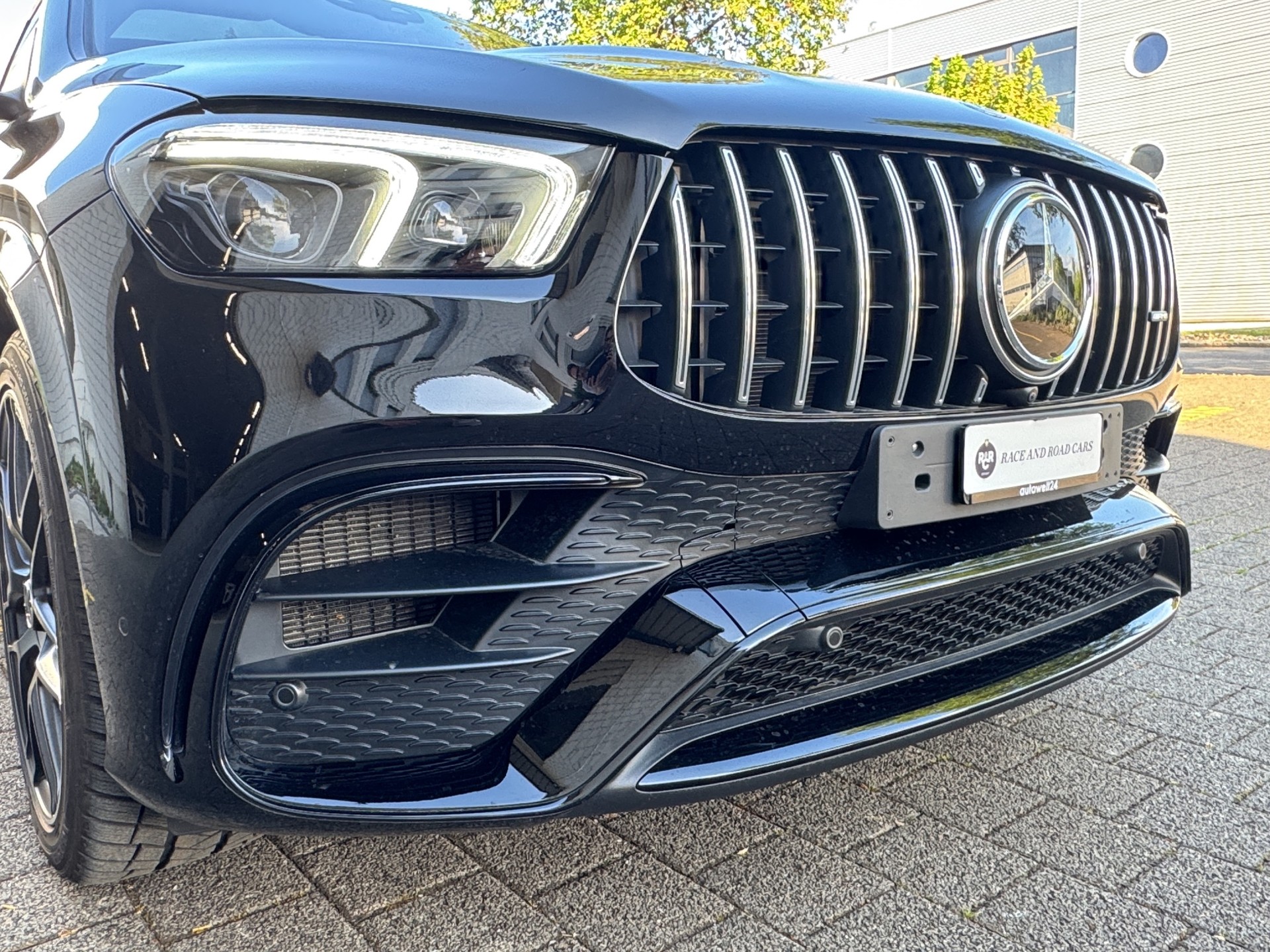 MERCEDES-BENZ GLE 63 S AMG 4matic+ Coupé-image-26