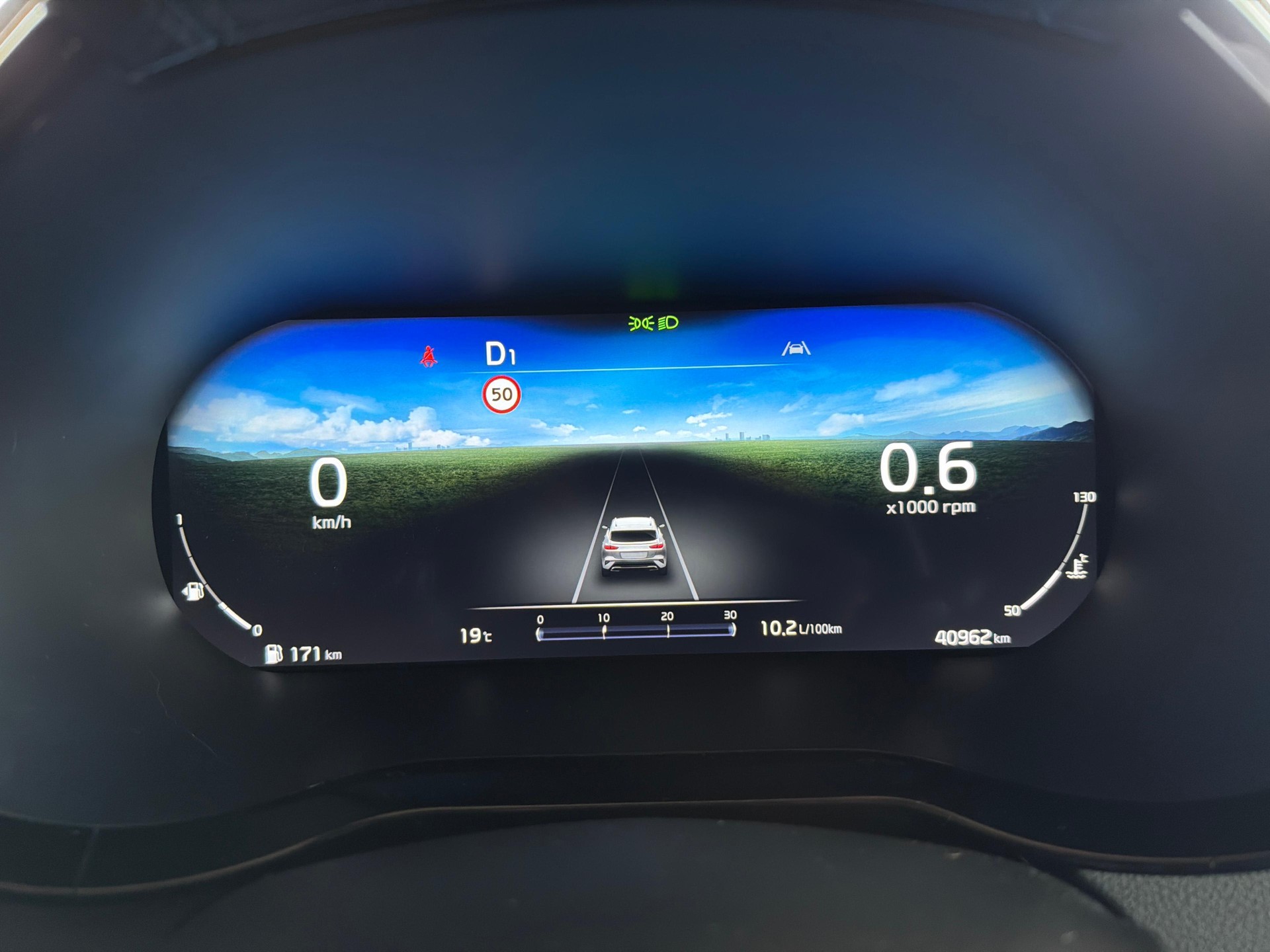 KIA XCeed 1.5 T-GDi GT-Line-image-13