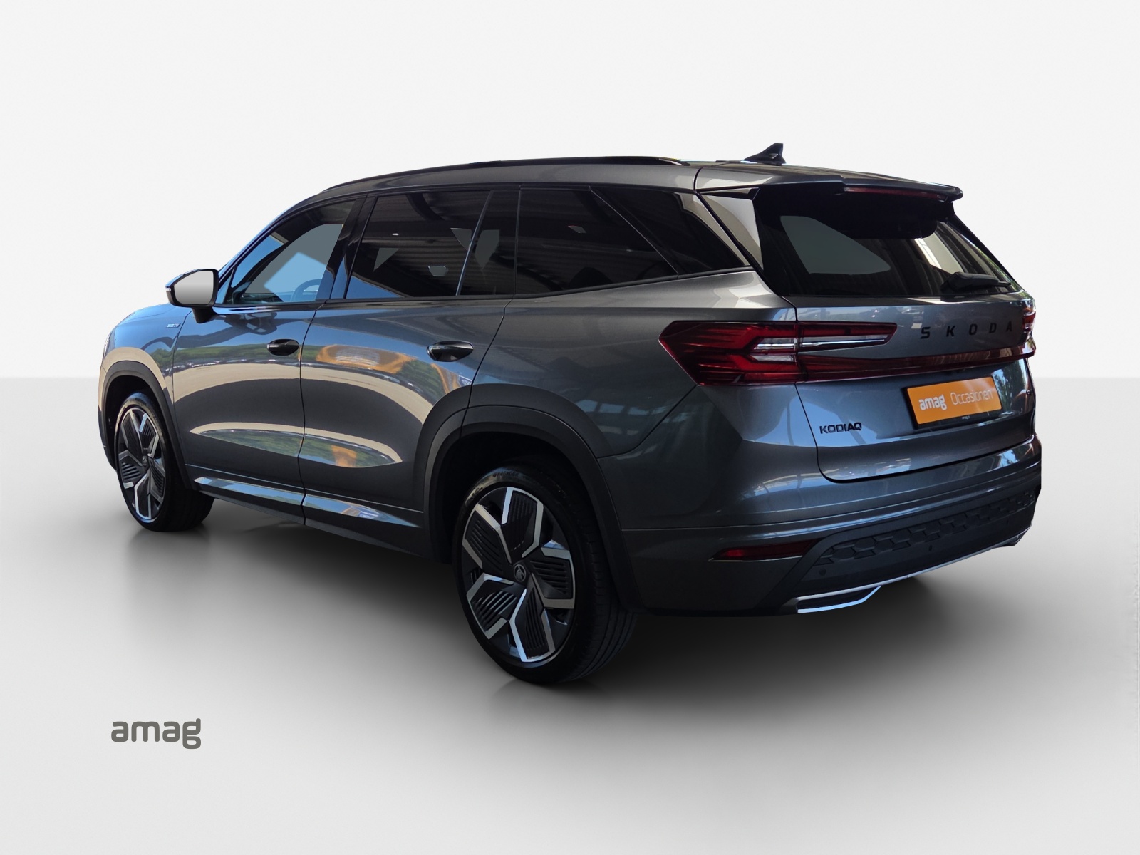 SKODA Kodiaq 2.0 TDI Sportline 4x4-image-2