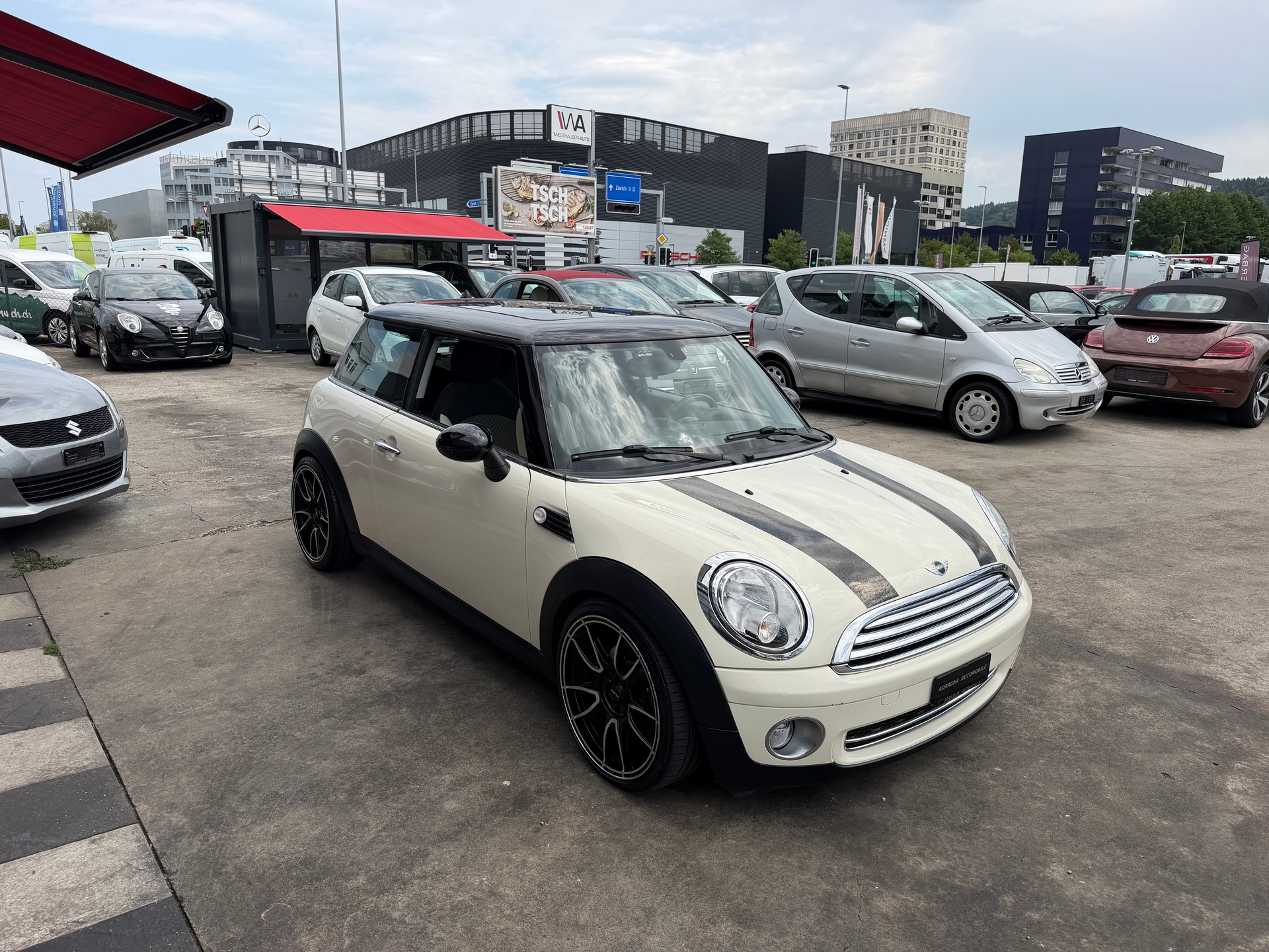 MINI Cooper-image-7