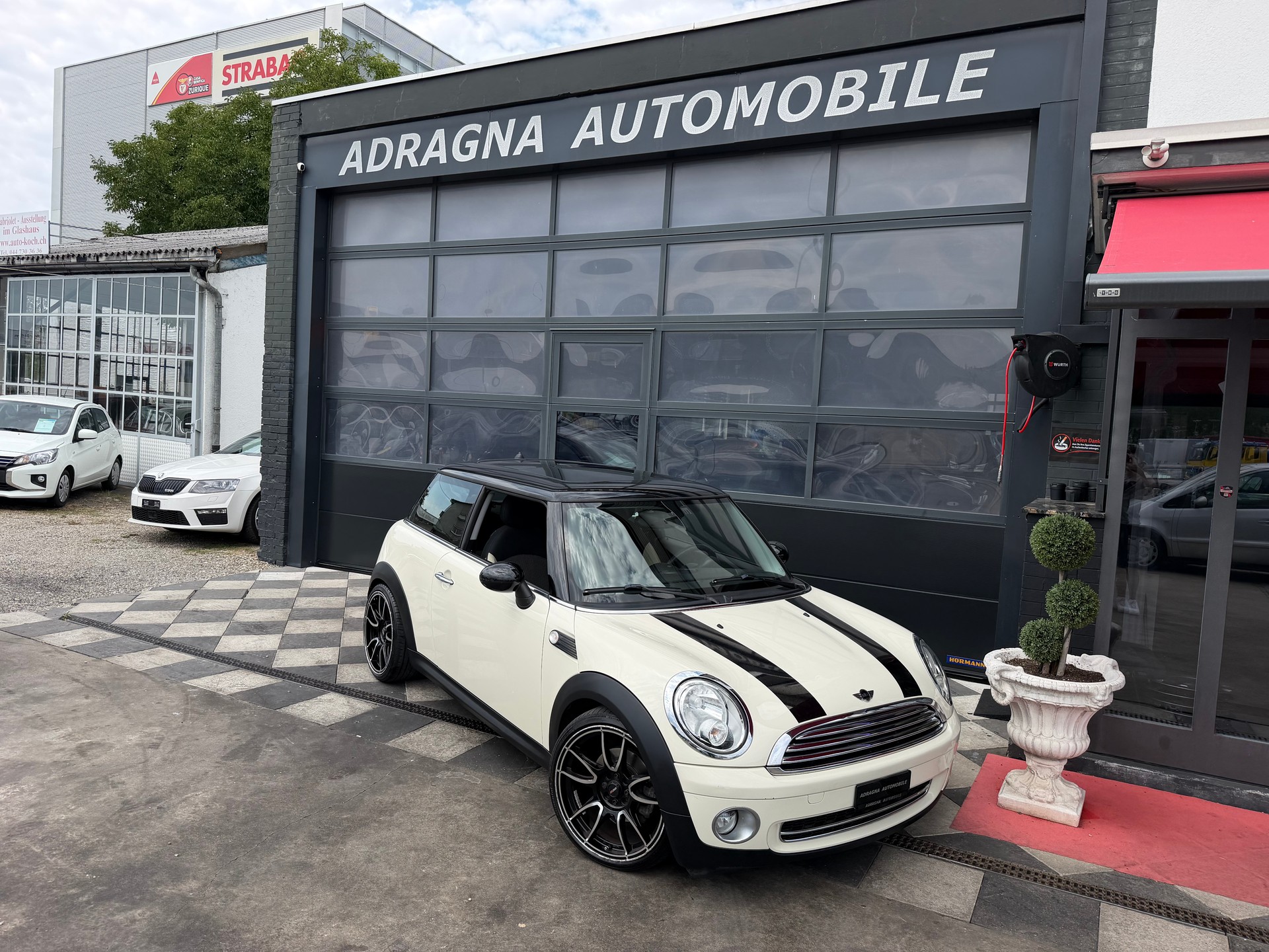 MINI Cooper-image-0