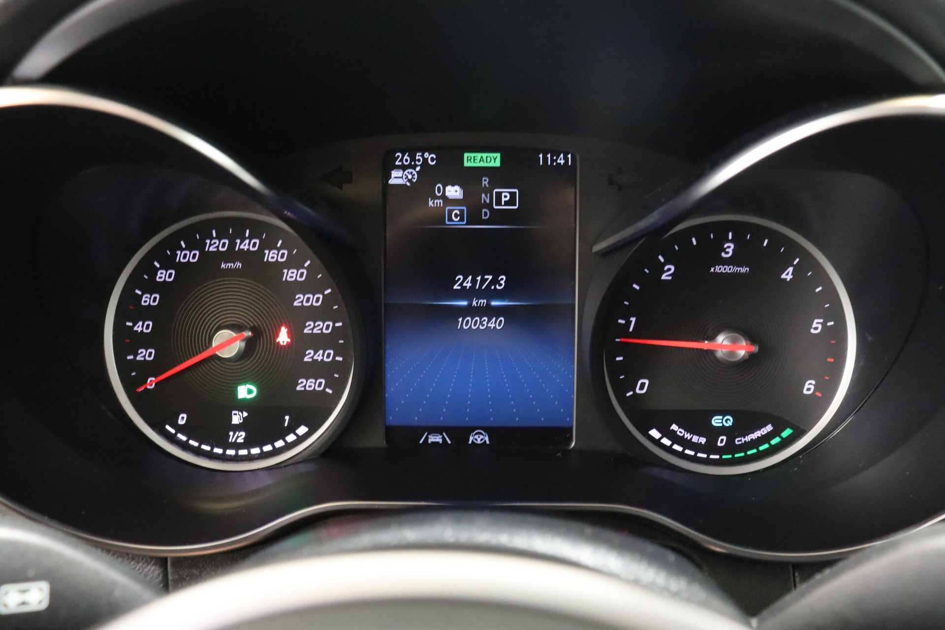 MERCEDES-BENZ GLC 300 de 4m-image-12