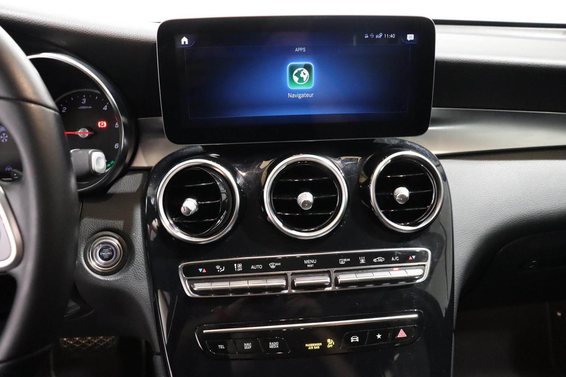 MERCEDES-BENZ GLC 300 de 4m-image-14
