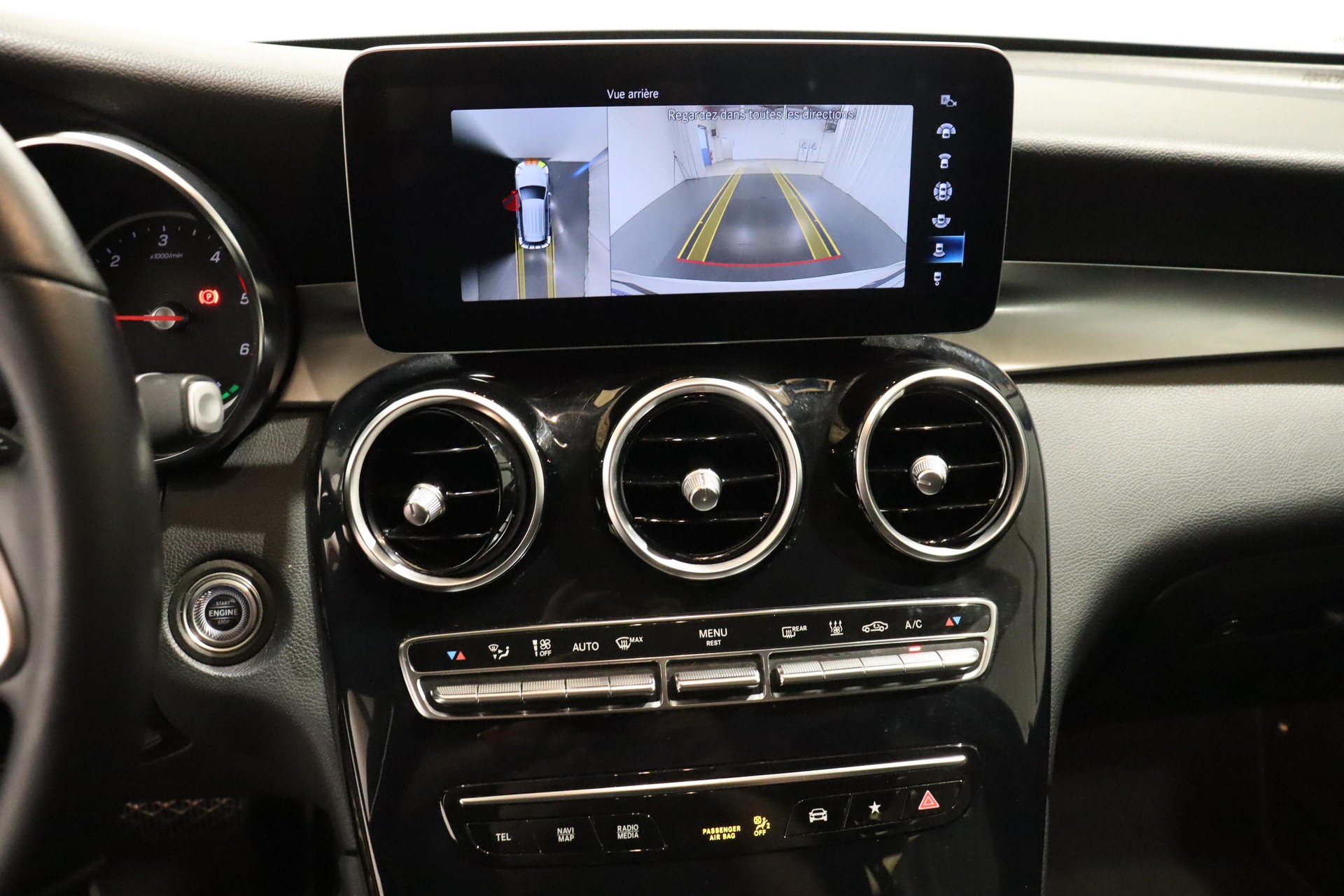 MERCEDES-BENZ GLC 300 de 4m-image-16