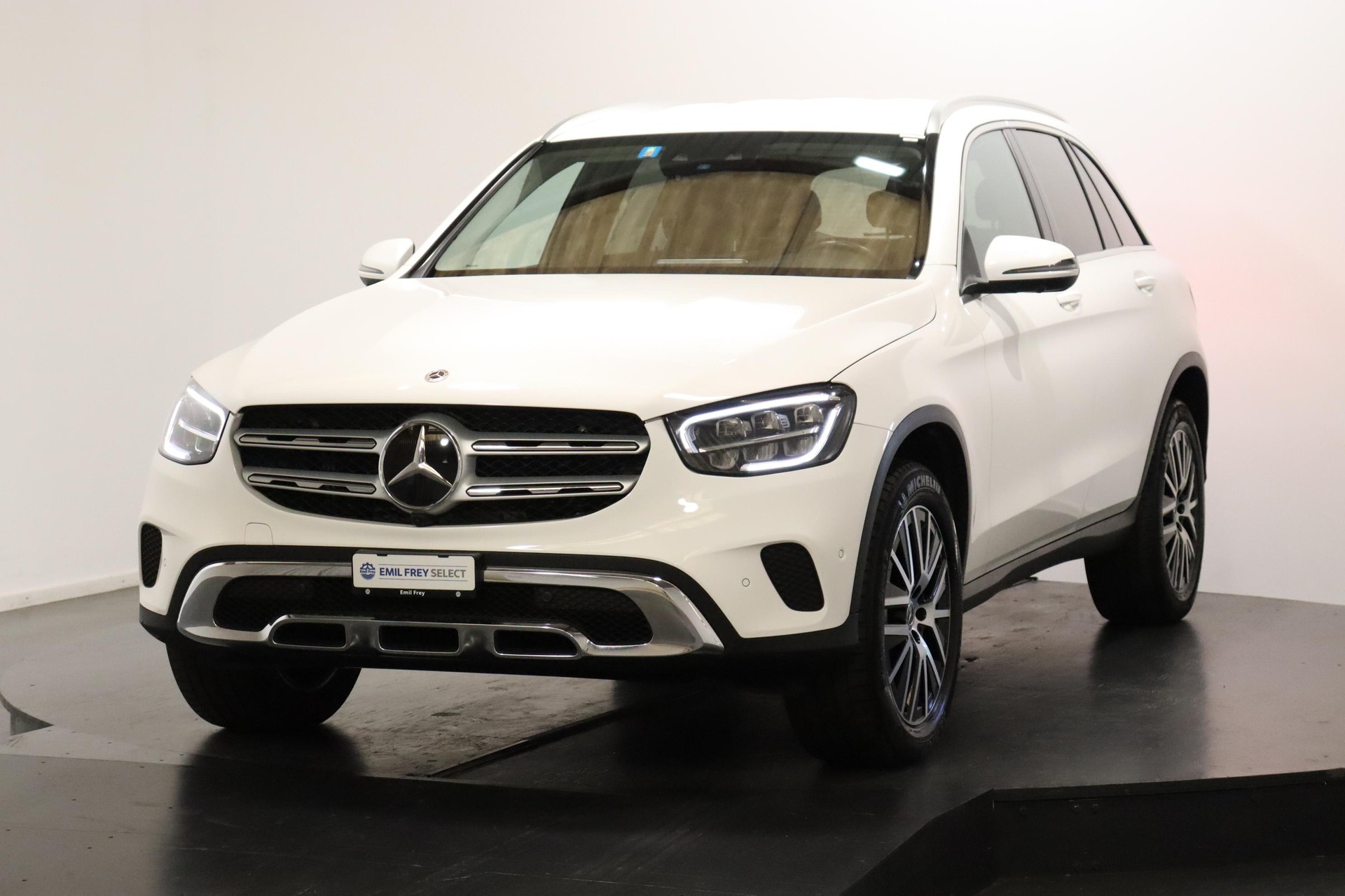 MERCEDES-BENZ GLC 300 de 4m-image-0