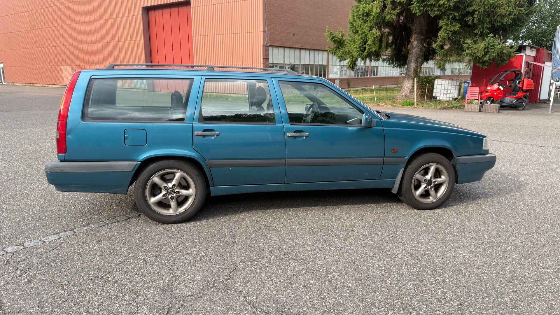 VOLVO 850 2.5-image-5
