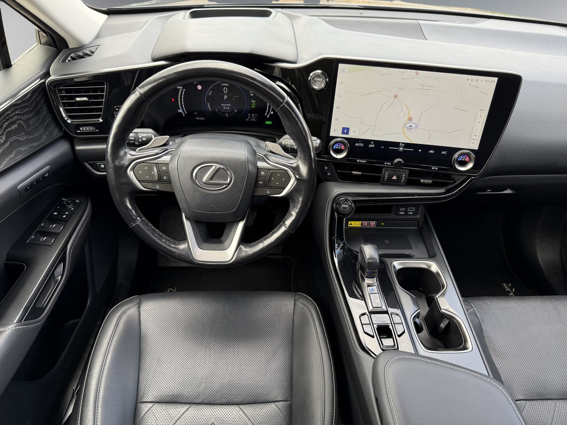 LEXUS NX 450h+ E-FOUR Excellence-image-12