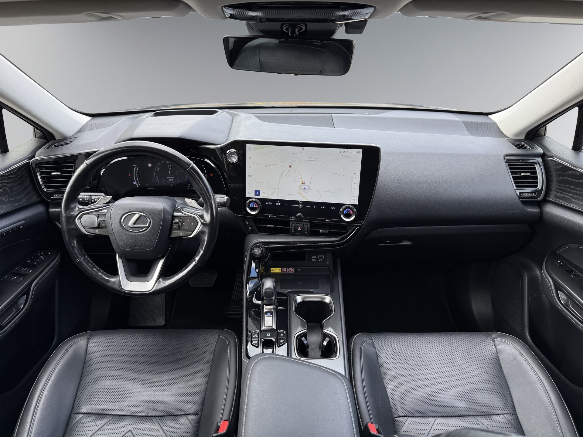 LEXUS NX 450h+ E-FOUR Excellence-image-11