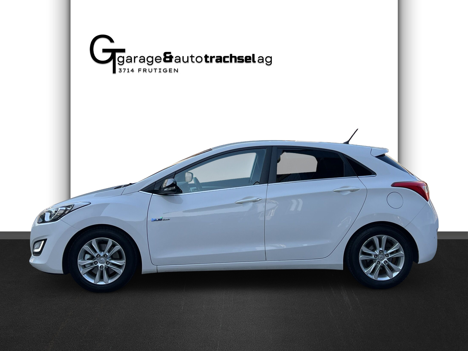 HYUNDAI i30 1.6 GDI Style-image-1