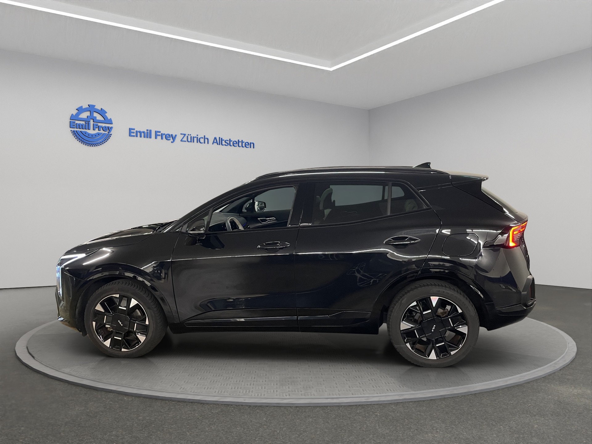 KIA Sportage 1.6 T-GDi Hybrid GT-Line-image-3