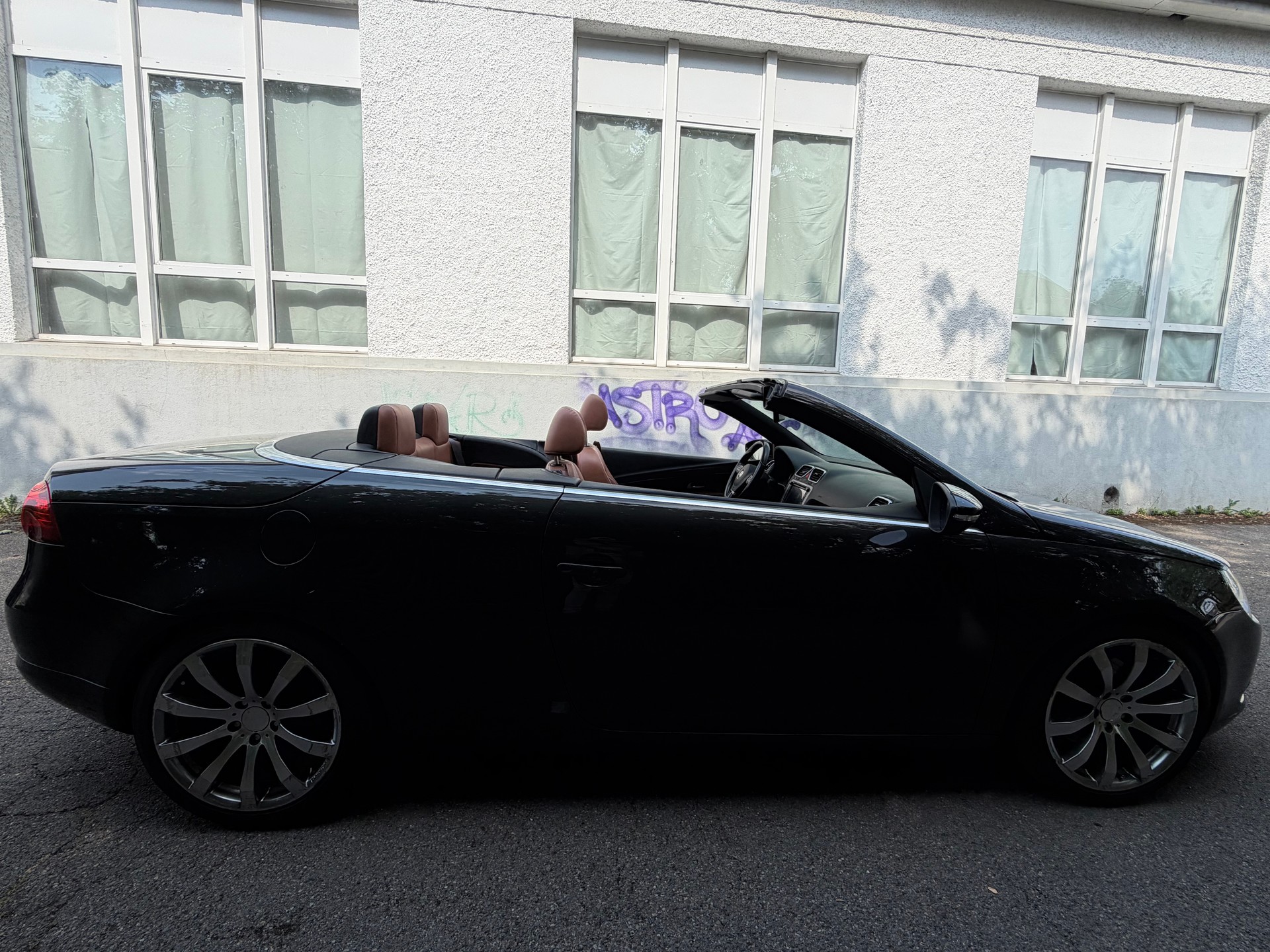 VW Eos 2.0 FSI Turbo Fashion-image-1